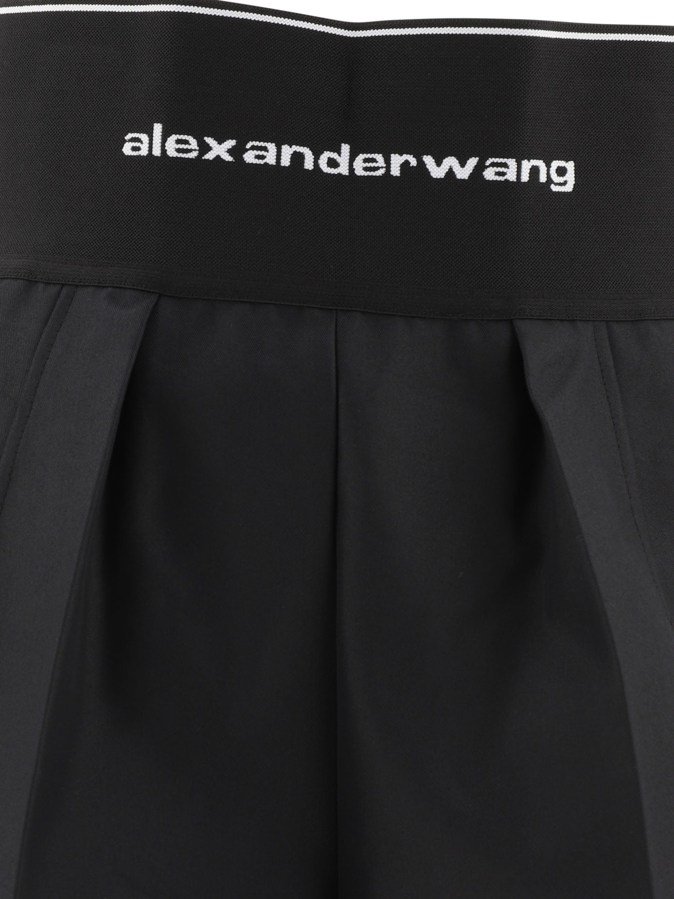 ALEXANDER WANG Chic Safari Shorts with Exposed Zipper and Logo Elastic