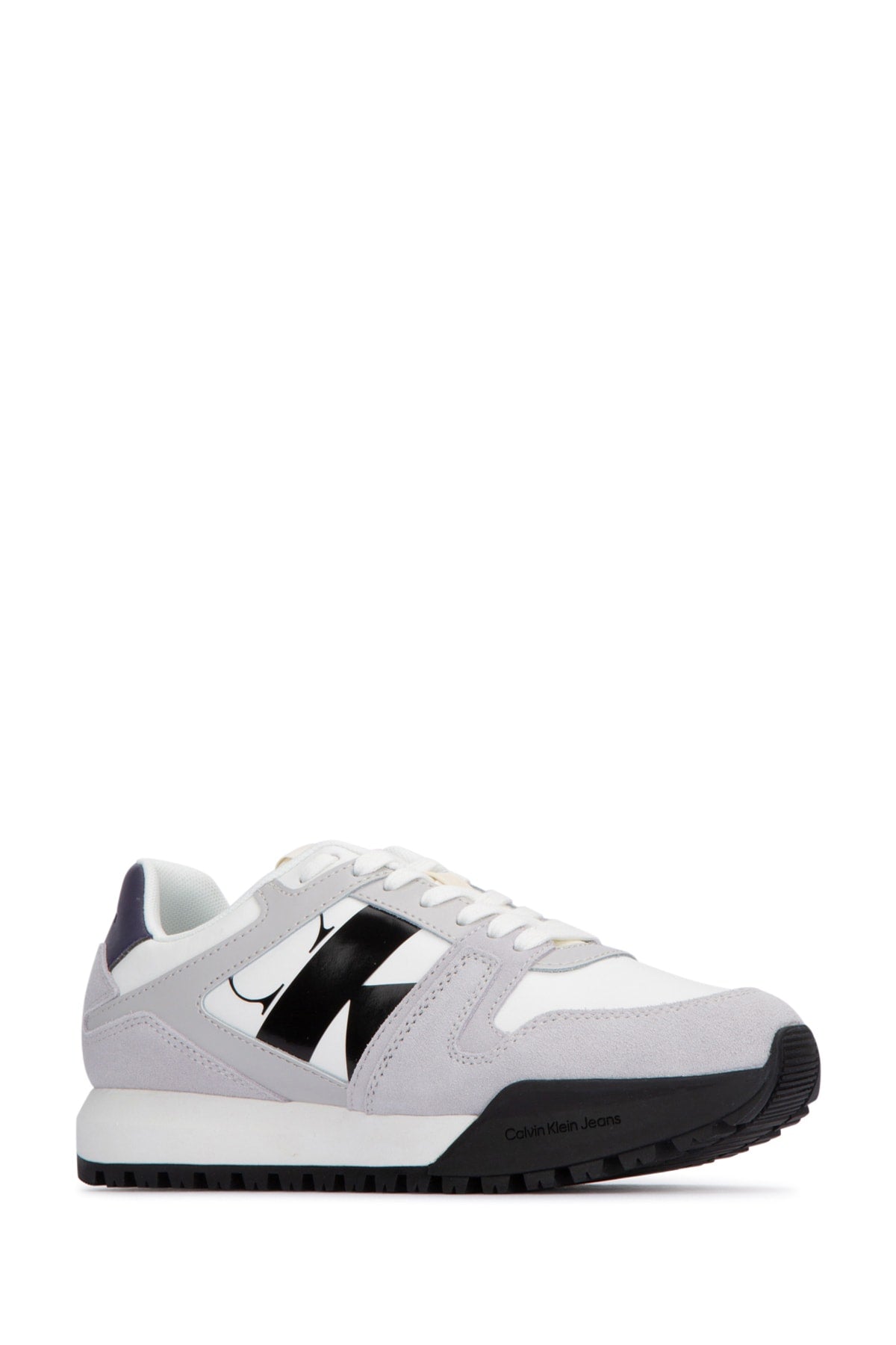 CALVIN KLEIN Fashion-Forward Suede Sneakers for Women