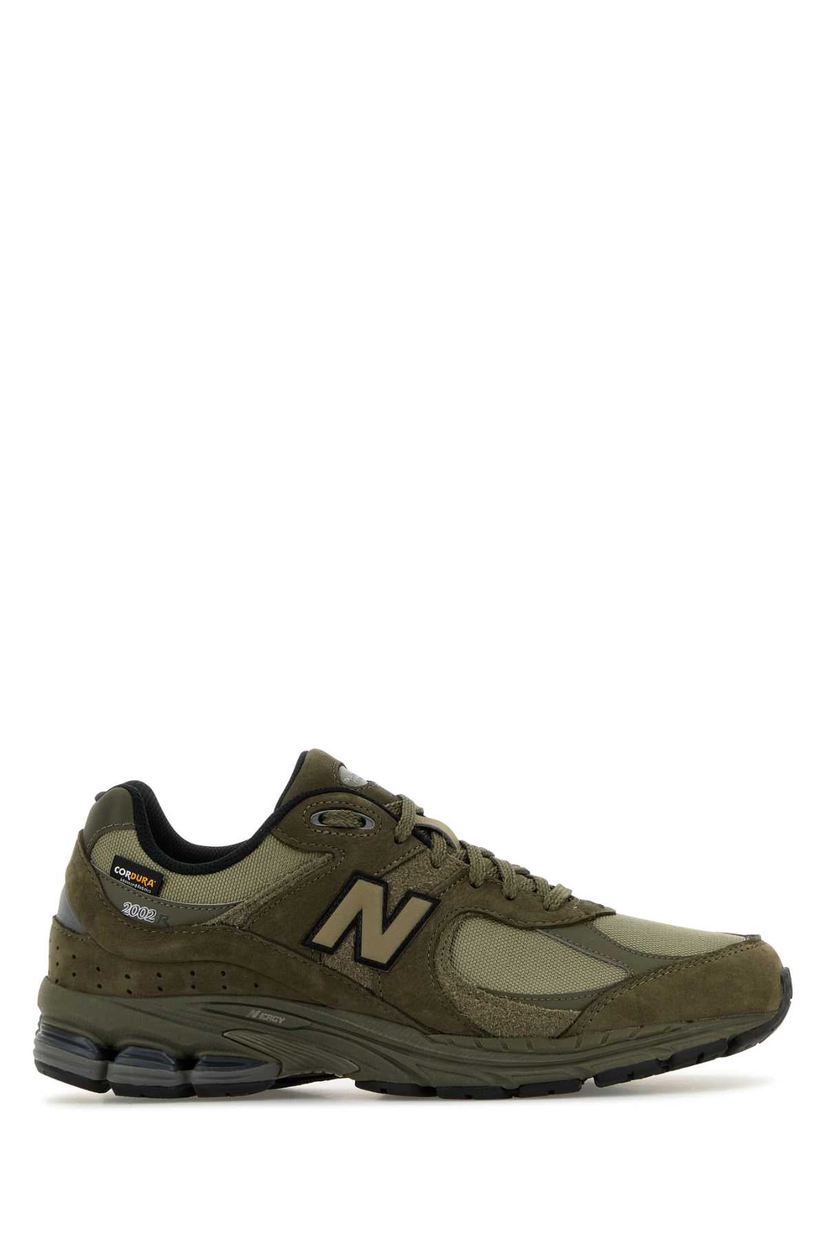 NEW BALANCE Unisex Suede and Mesh 2002R Sneakers