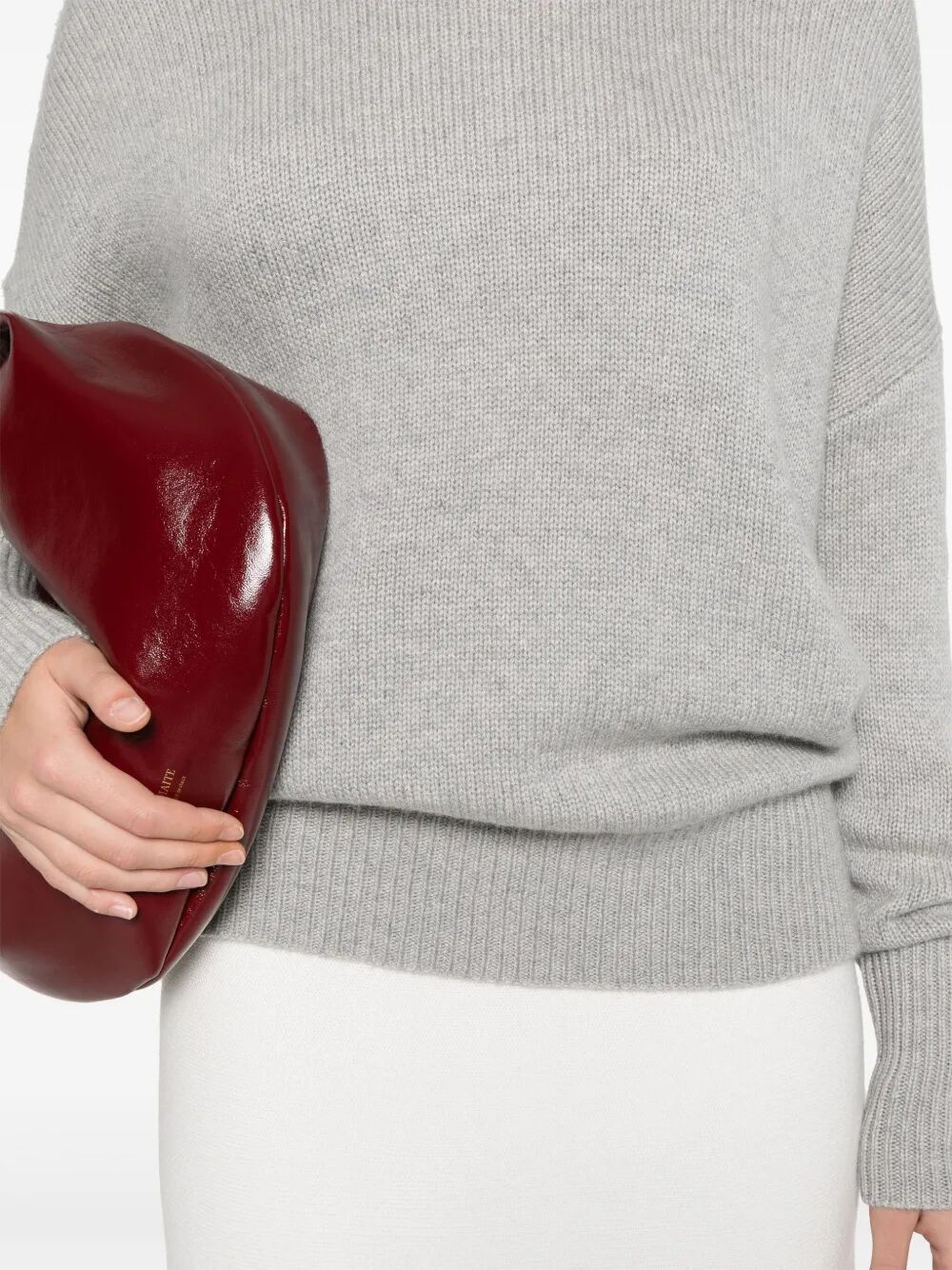 LISA YANG Elegant Turtleneck Sweater