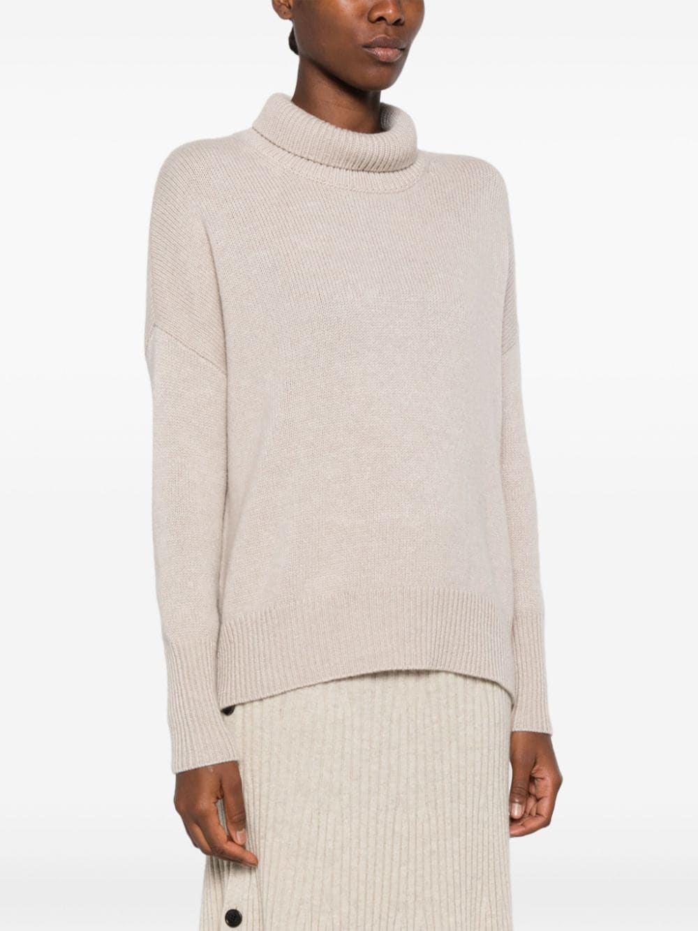 LISA YANG Heidi Cashmere Turtle-Neck Sweater