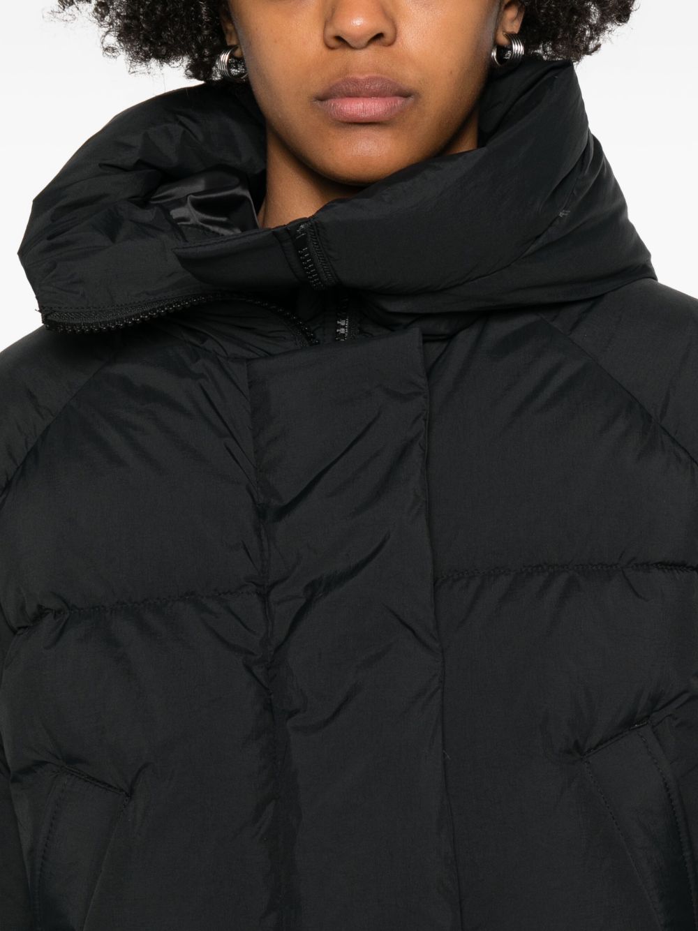 CANADA GOOSE Women’s Puffer Jacket with Hooded Neckline