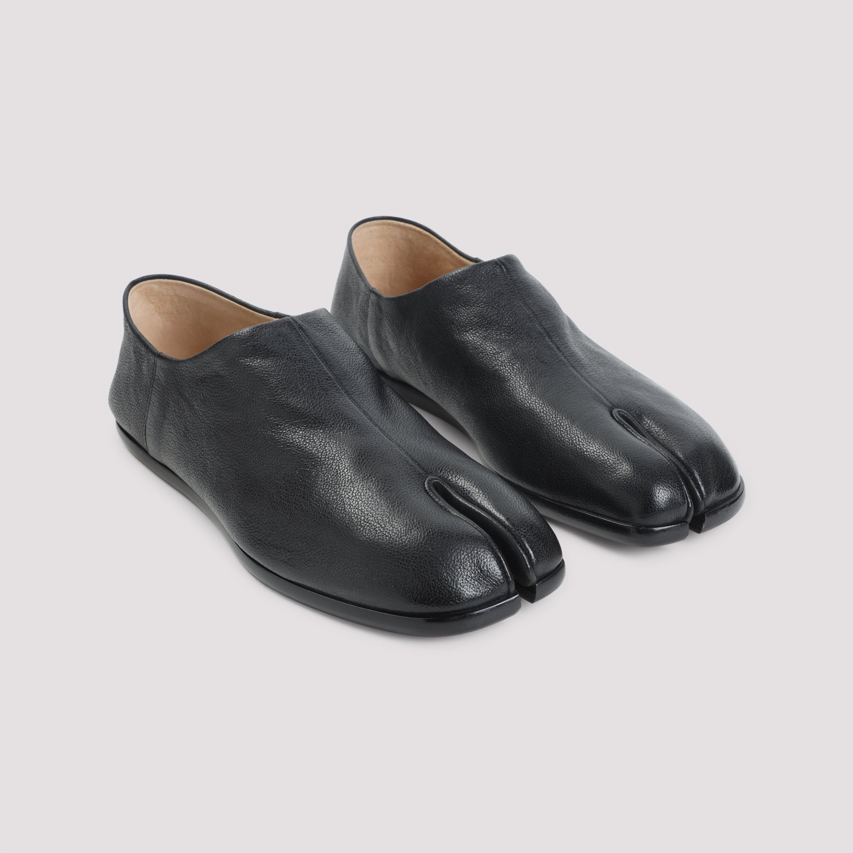 MAISON MARGIELA Tabi Babouche Loafers for Men