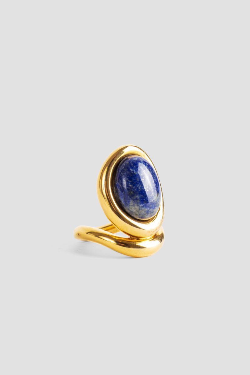 CHARLOTTE CHESNAIS Framed Lapis Ring