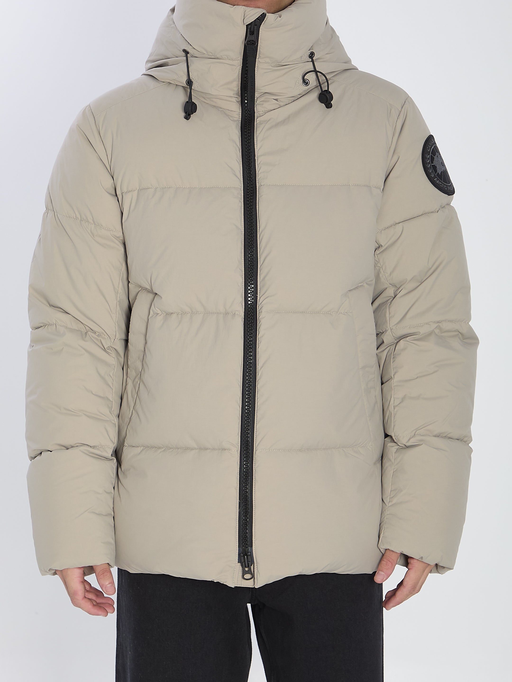 CANADA GOOSE Oversized Puffer Jacket with Adjustable Hood - Men's Size M