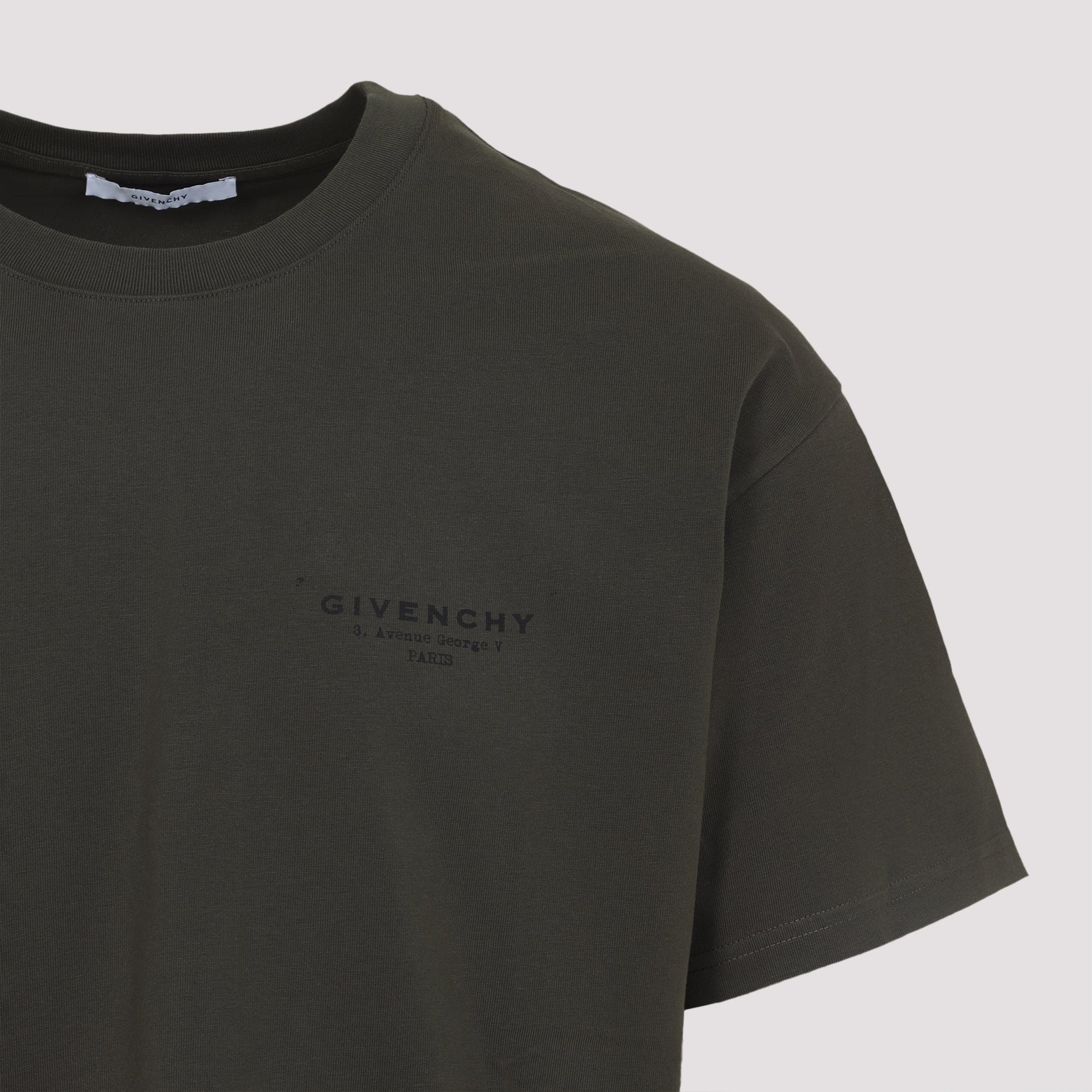 GIVENCHY Men's Classic Cotton T-Shirt - FW25