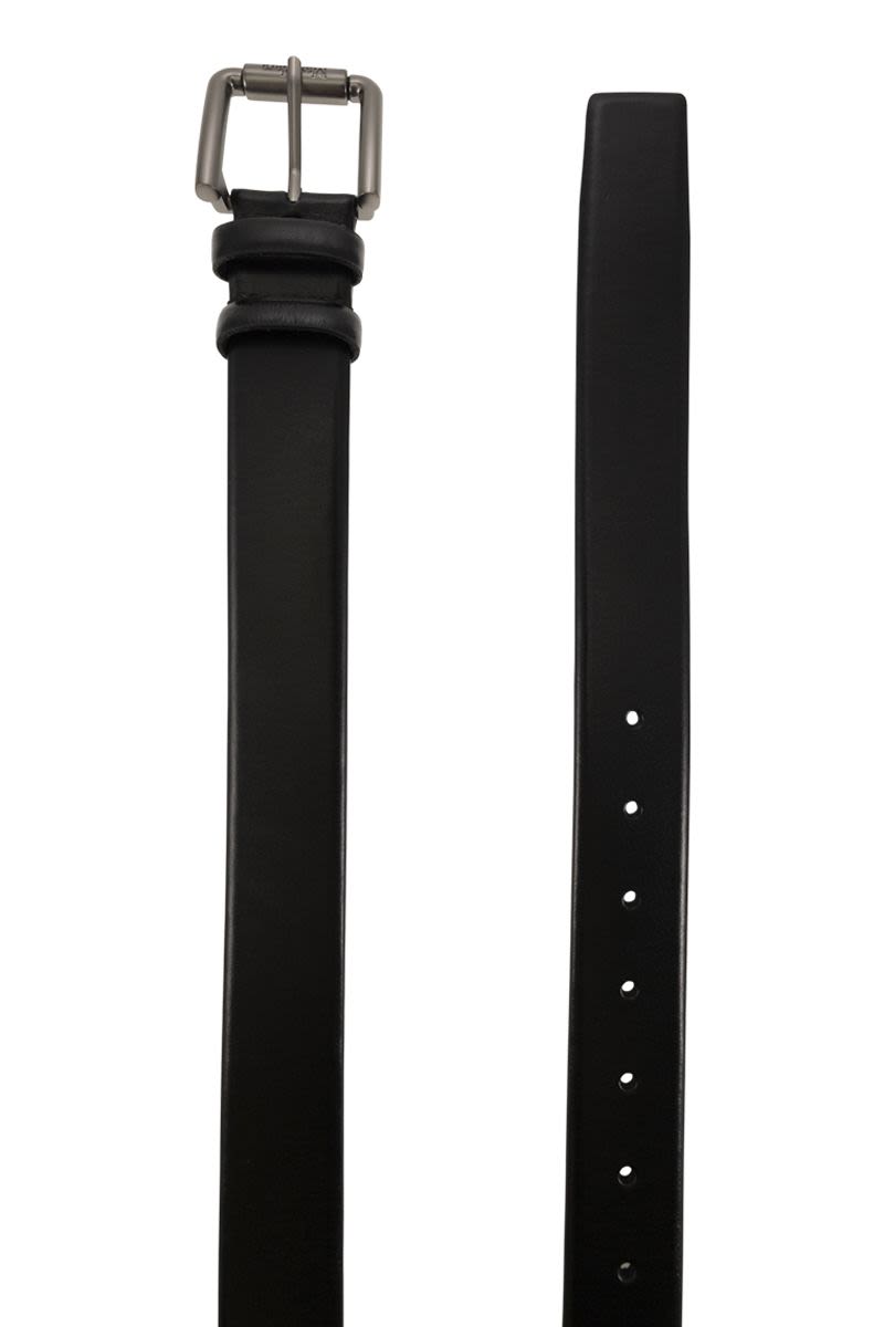 MAX MARA Elegant Leather Belt for Women