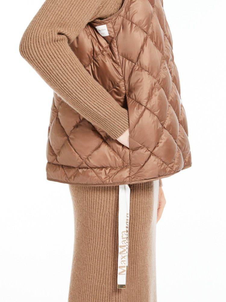 MAX MARA THE CUBE Stylish Puffer Jacket for Women - Perfect for Fall Winter 2024