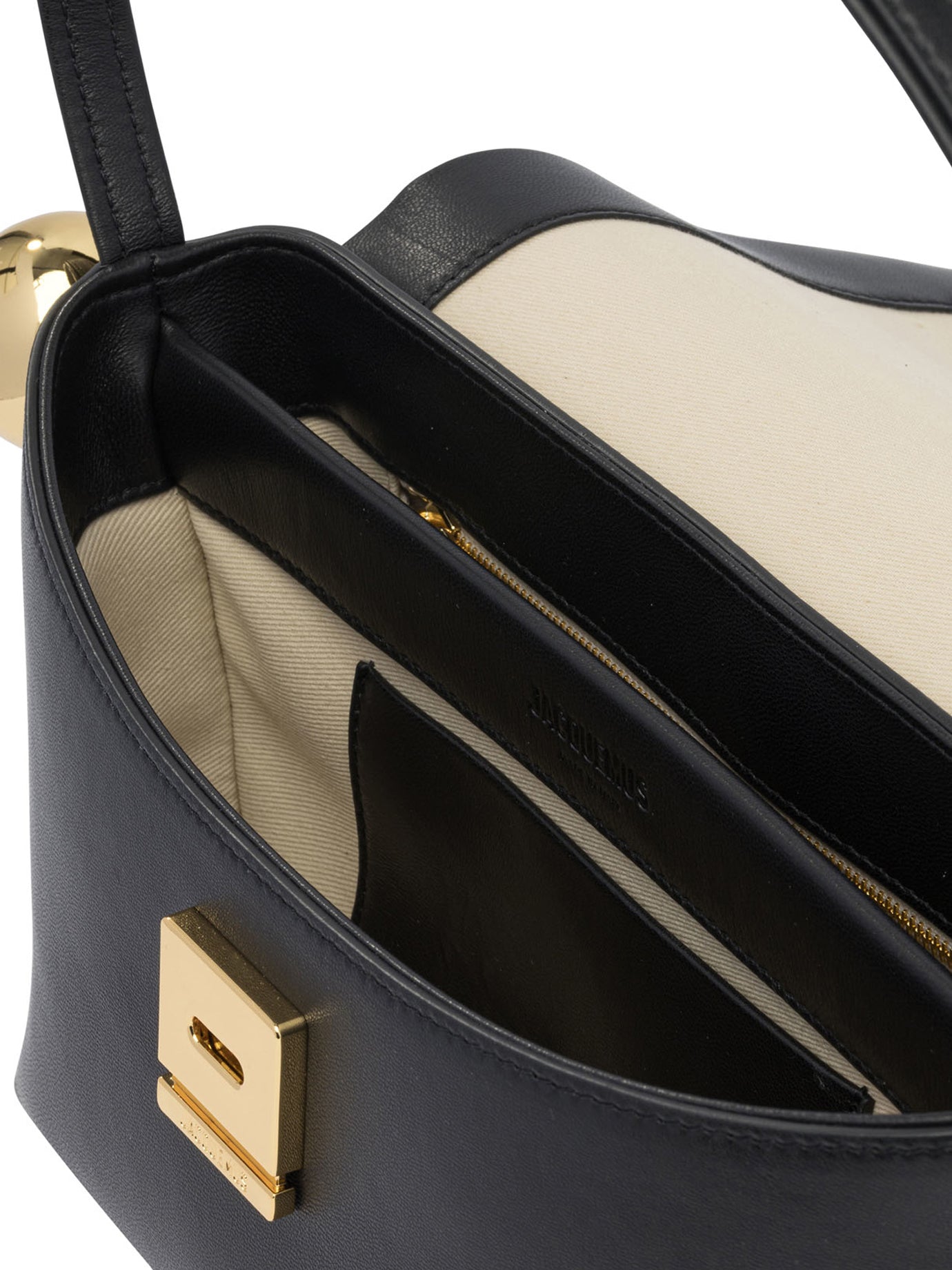 JACQUEMUS Mini Round Handbag