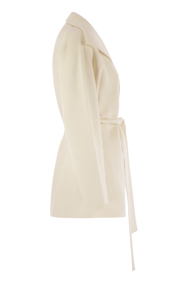 MAX MARA Luxurious Viscose and Wool Dressing Gown Jacket