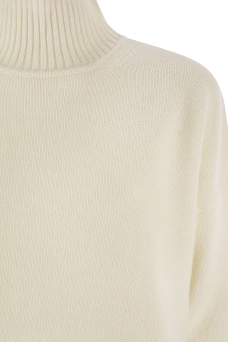 WEEKEND MAX MARA Oversized Wool Turtleneck Sweater