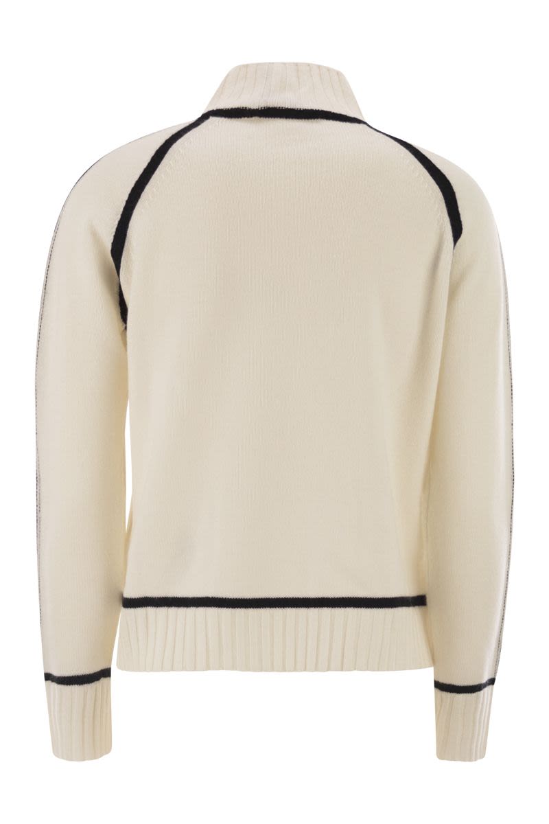 MAX MARA Luxury Wool and Cashmere Turtleneck Sweater
