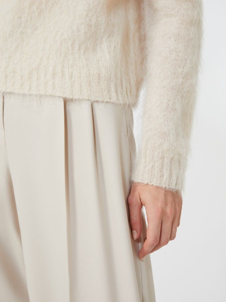 MAX MARA STUDIO Chic Aceto Sweater for Women - Stylish Knitwear