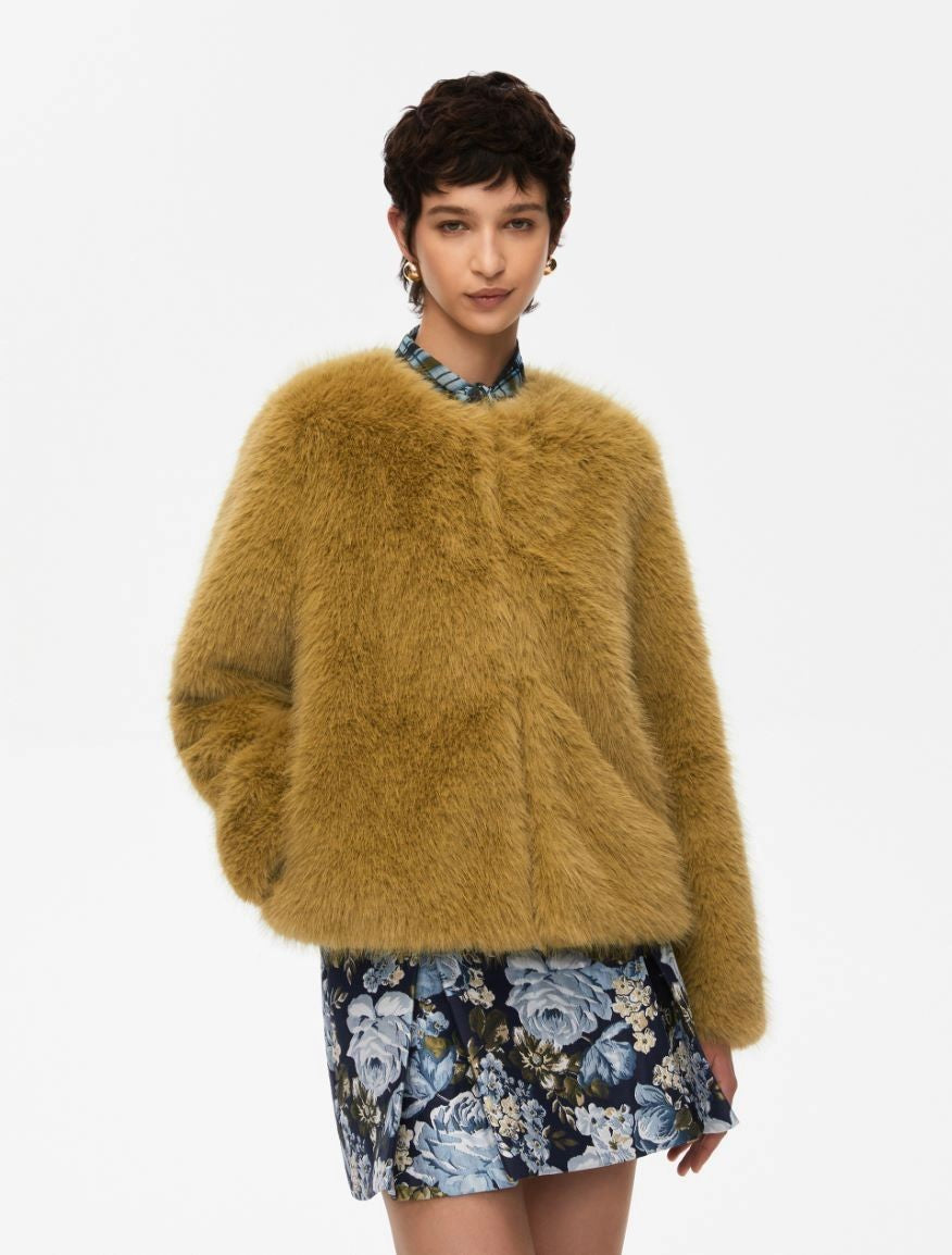 I BLUES Faux-Fur Outerwear for Women - Mini Style