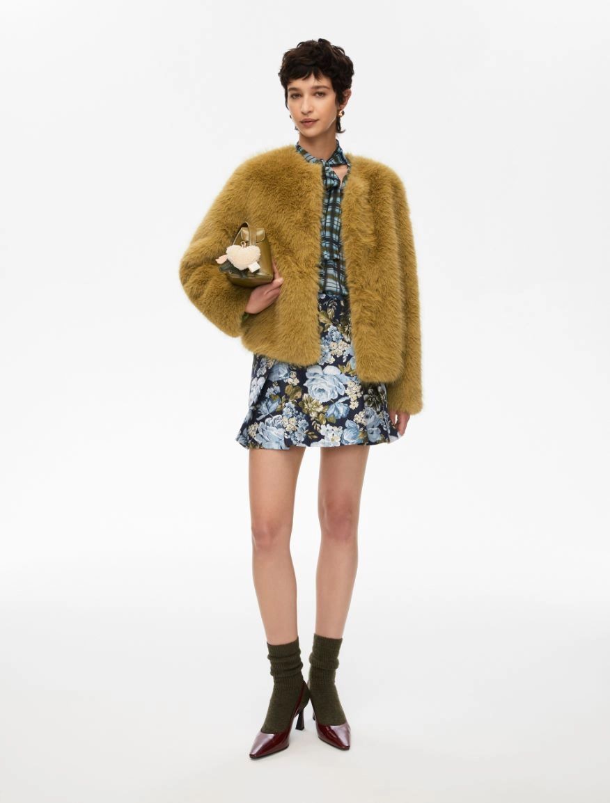 I BLUES Faux-Fur Outerwear for Women - Mini Style