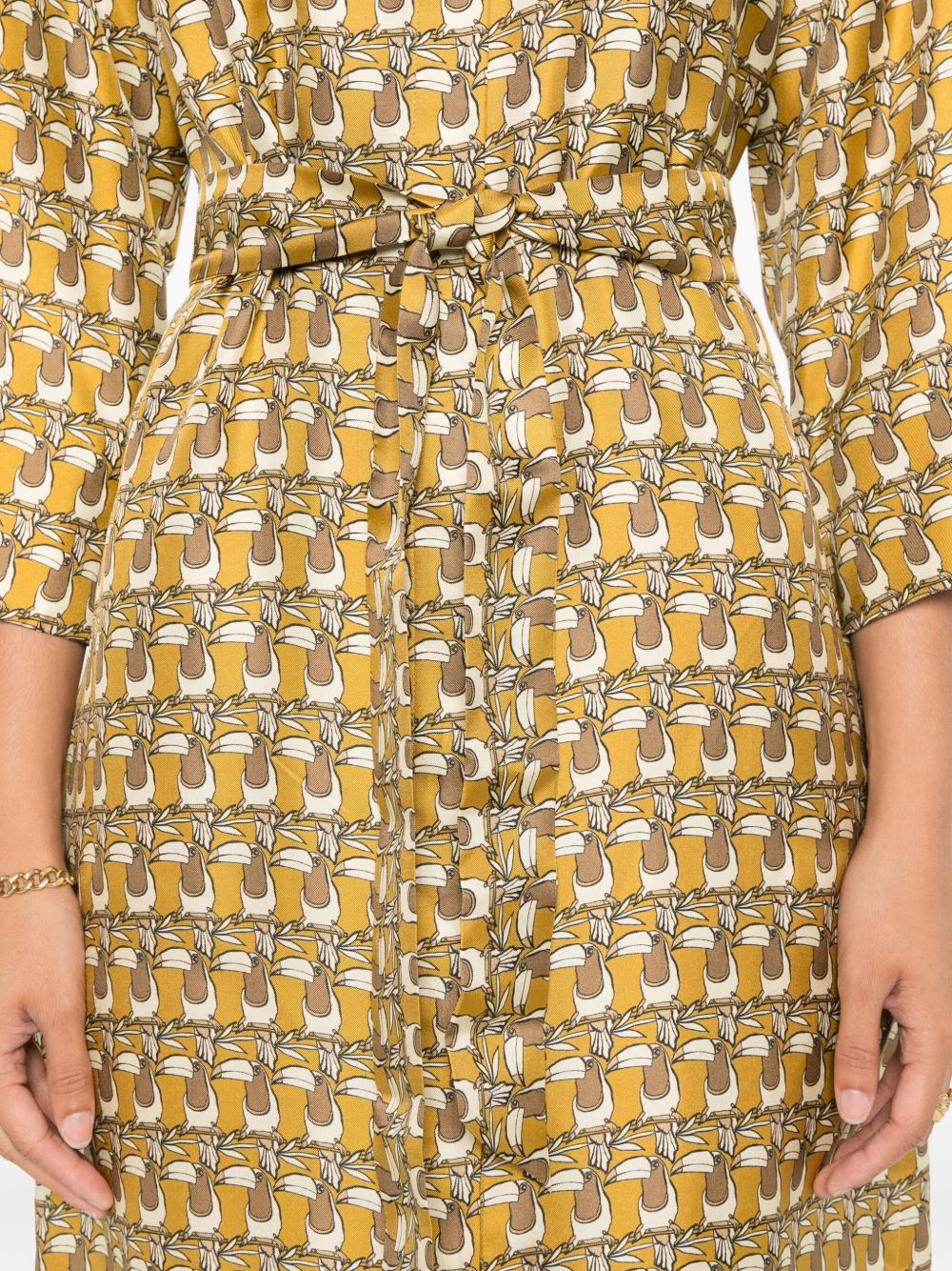 S MAX MARA Elegant Mandarin Collar Dress with Belt – Size 38