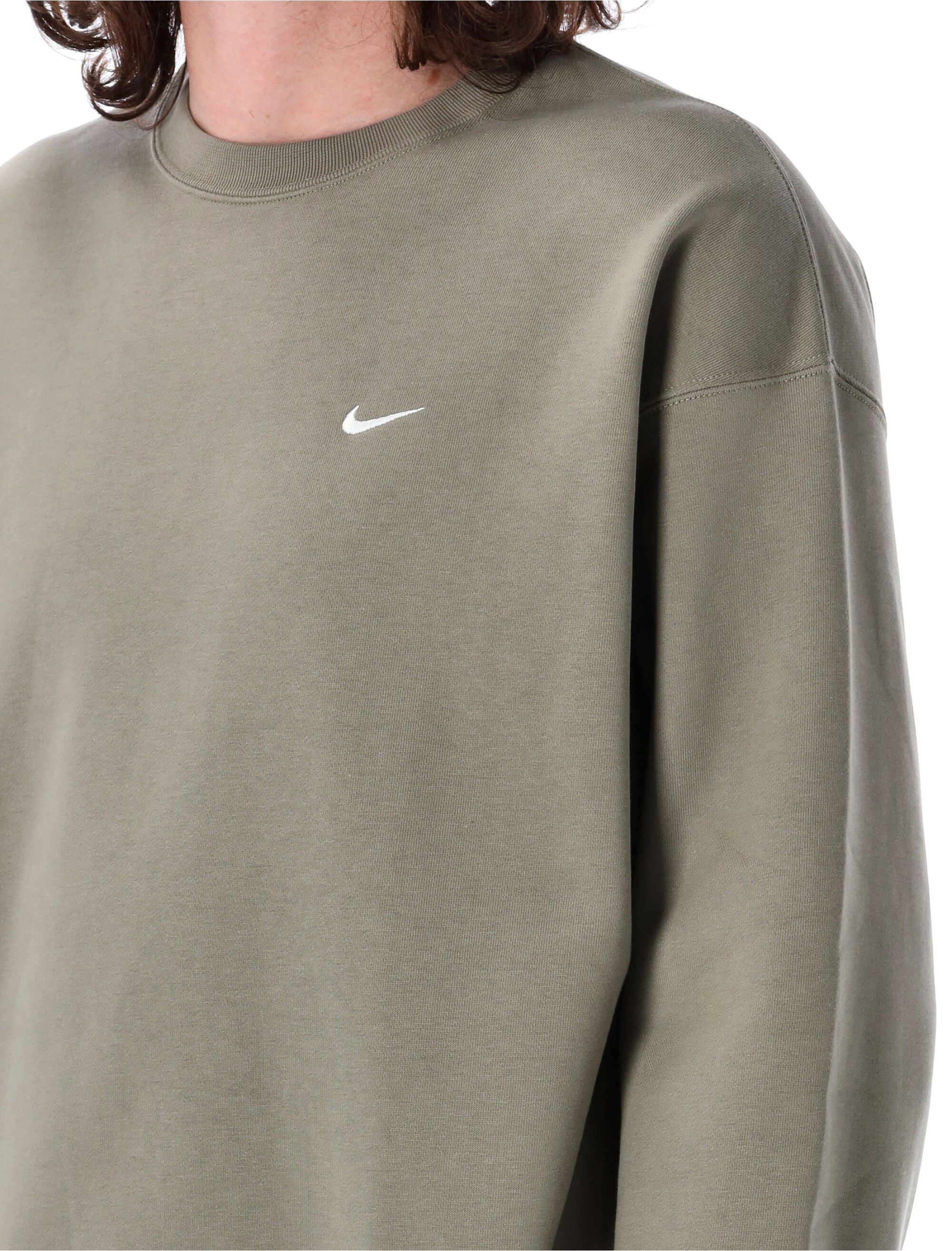 NIKE Relaxed Fit Solo Swoosh Crewneck for Men - Size L