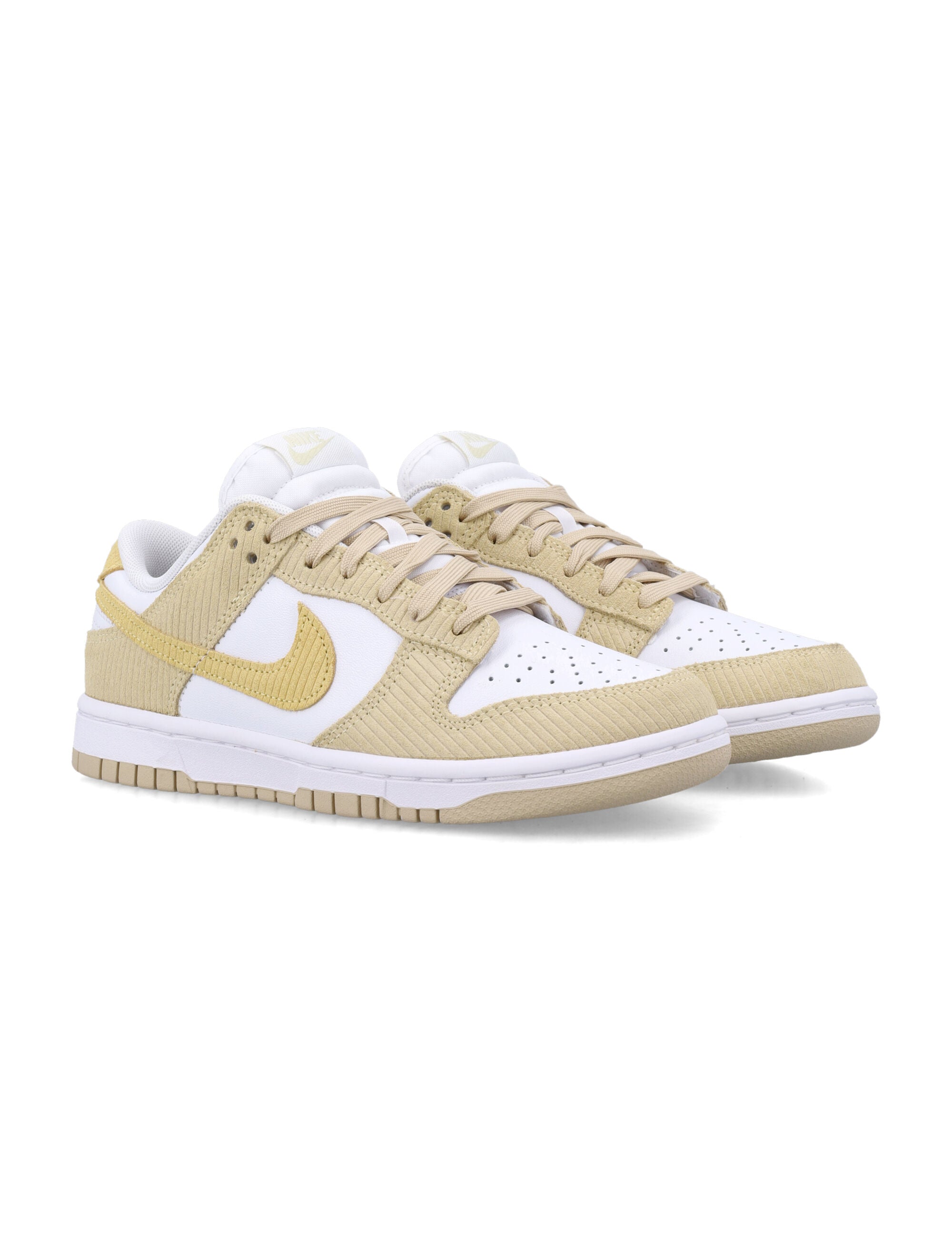NIKE Dunk Low Women's Sneaker
