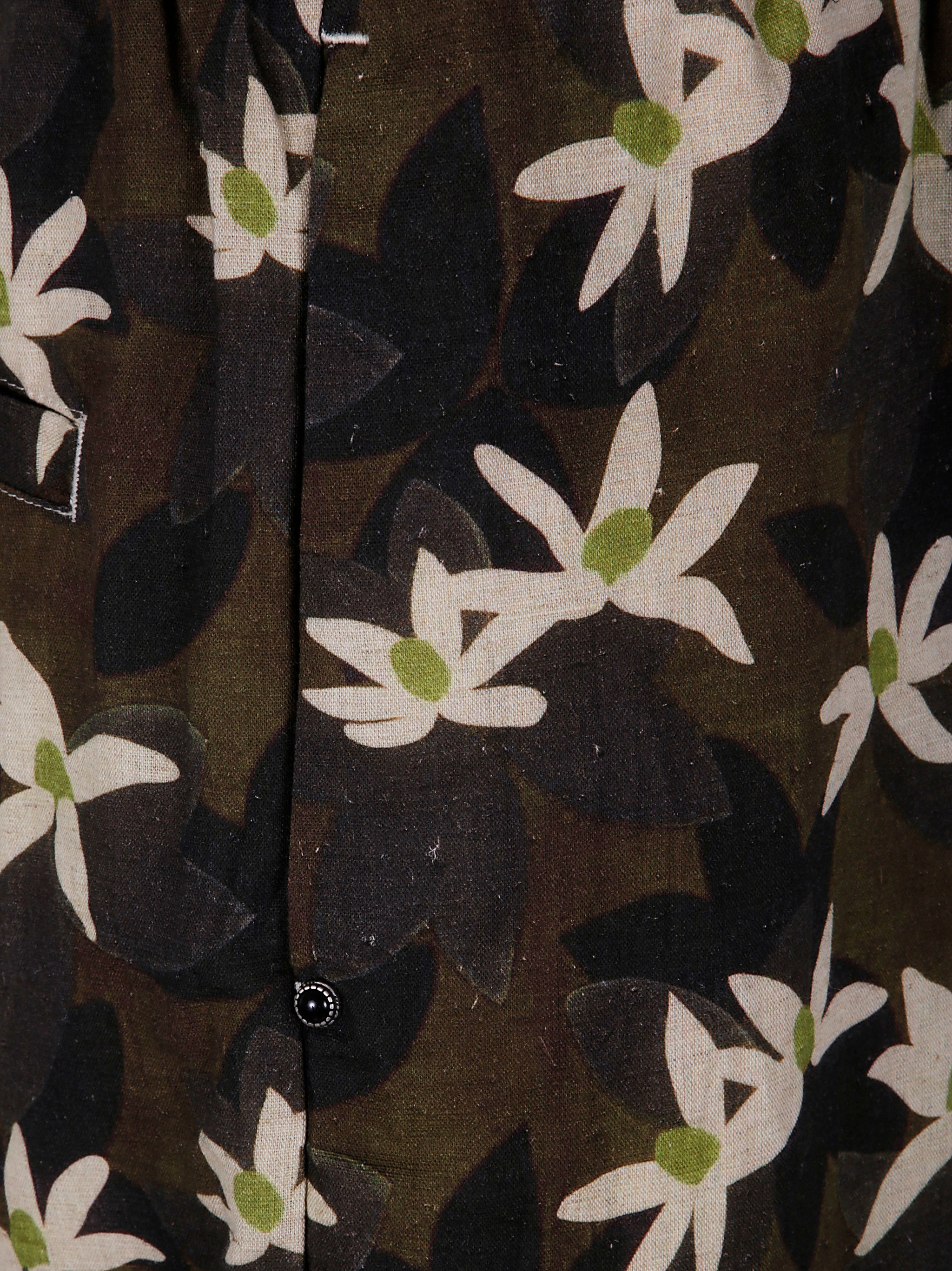 WHITE SAND Men's Short Bermuda Trousers - SS25