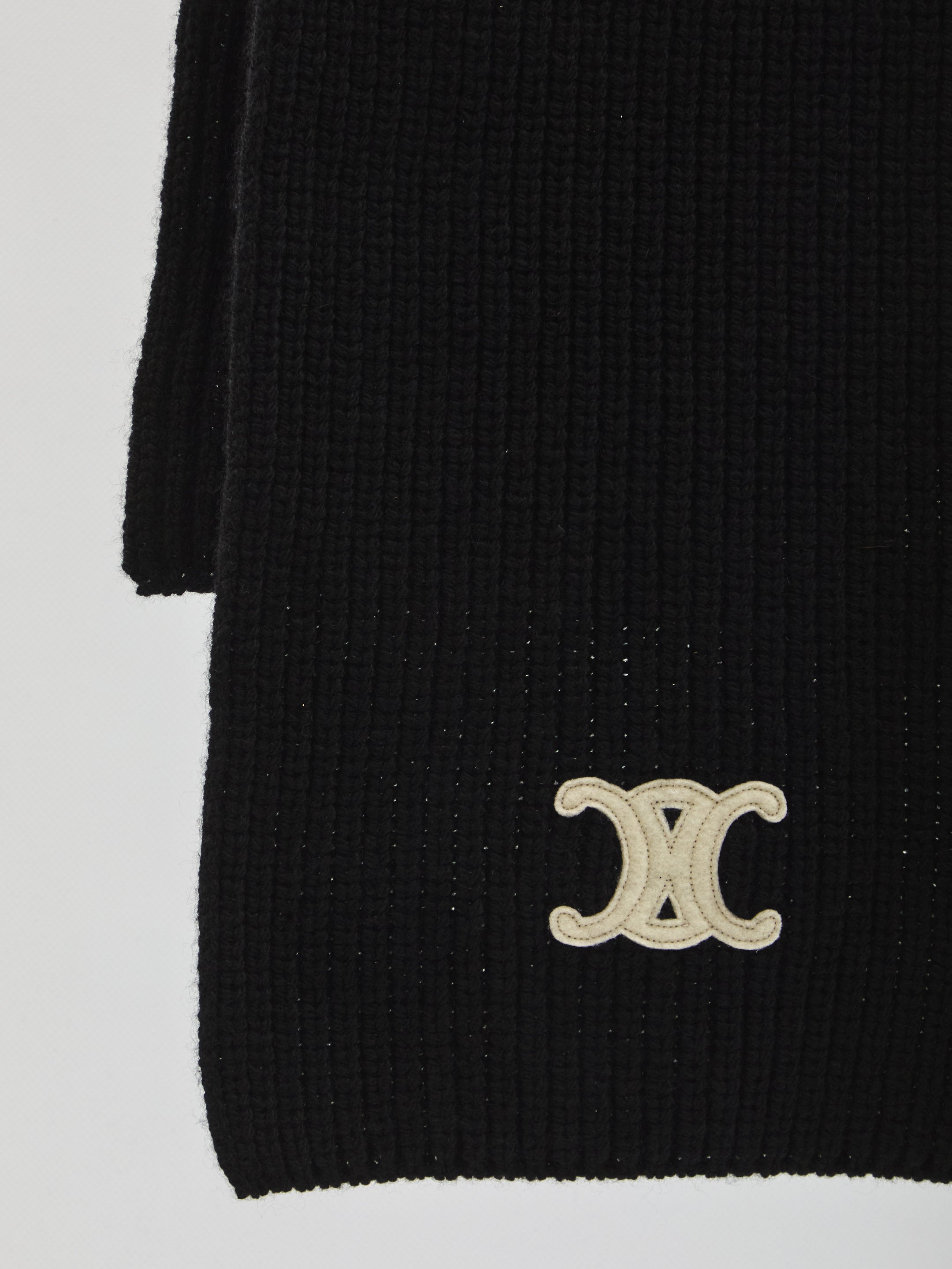 CELINE Seamless Triomphe Scarf 22 x 195 cm