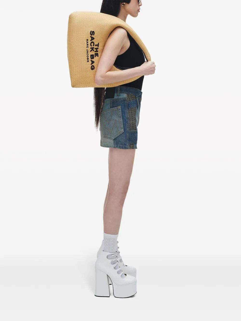 MARC JACOBS Elegant Handbag