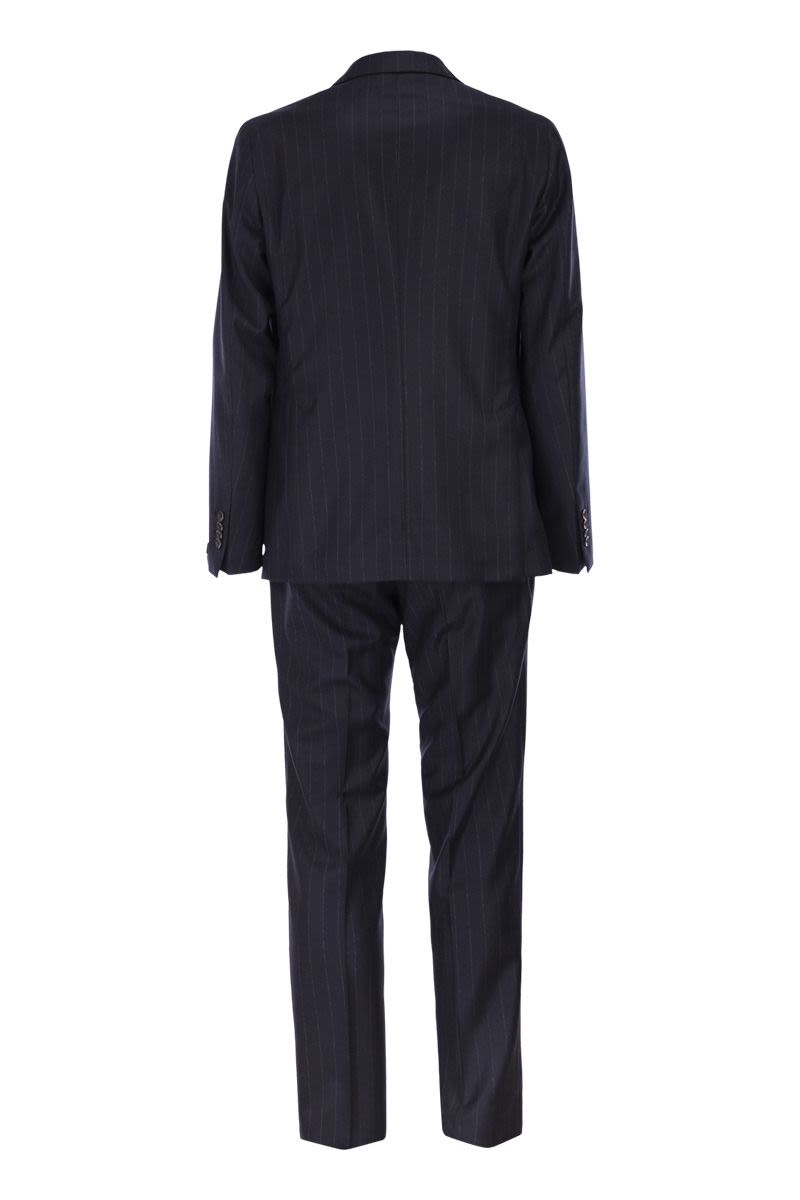 TAGLIATORE Superfine Virgin Wool Slim Fit Suit