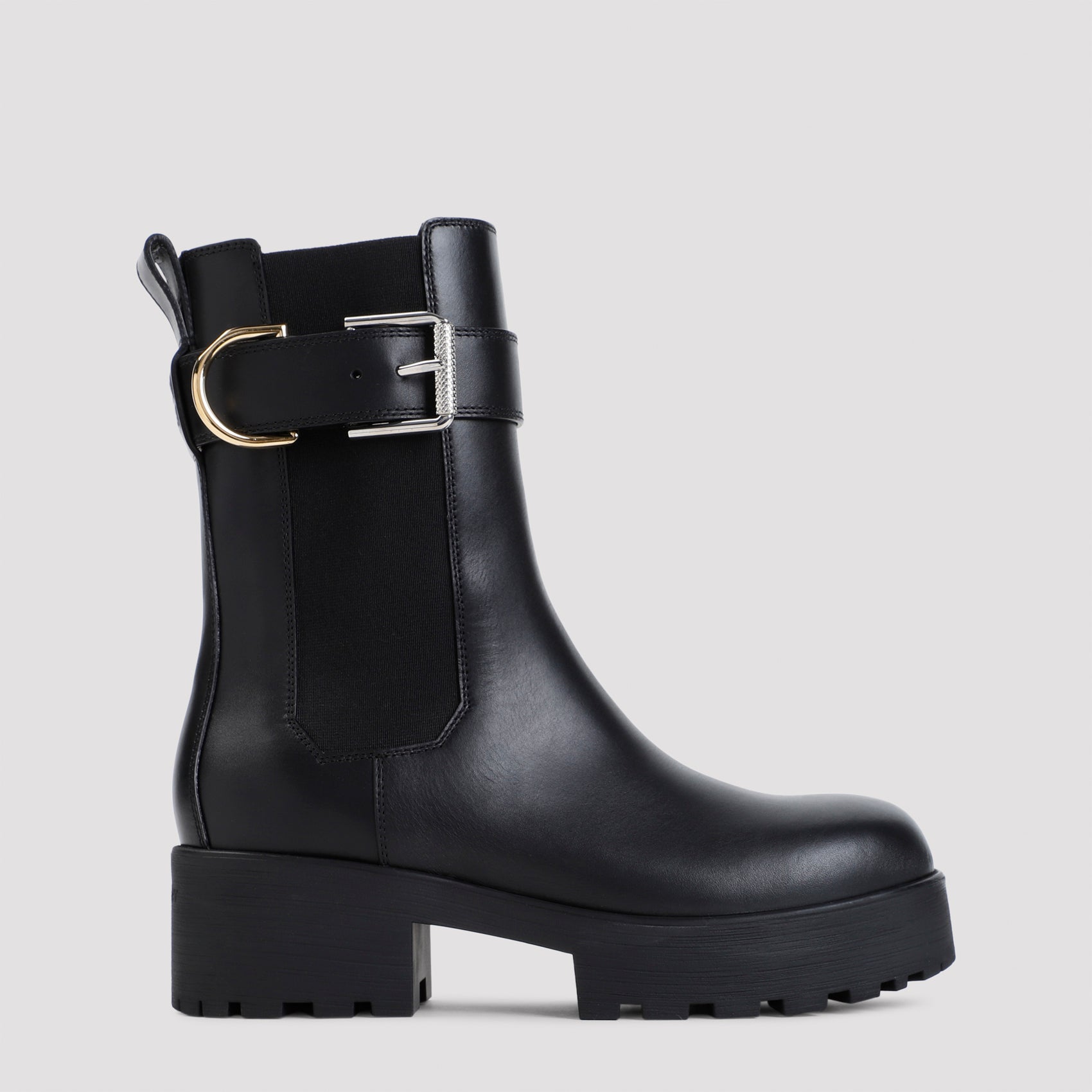 GIVENCHY Classic Chelsea Boots with 5cm Heel Height