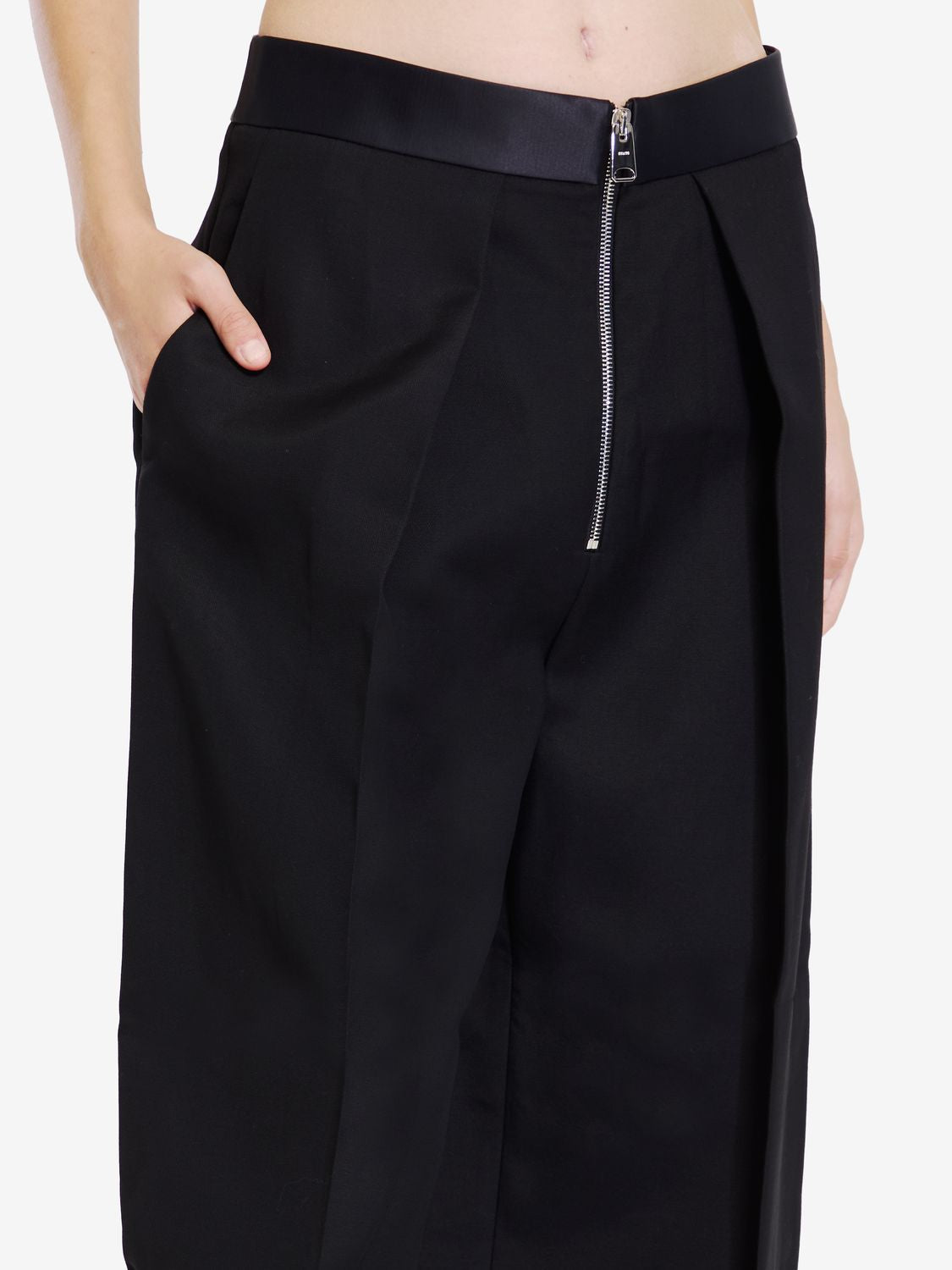 KHAITE Elegant Marine Pants for Women - Regular Fit
