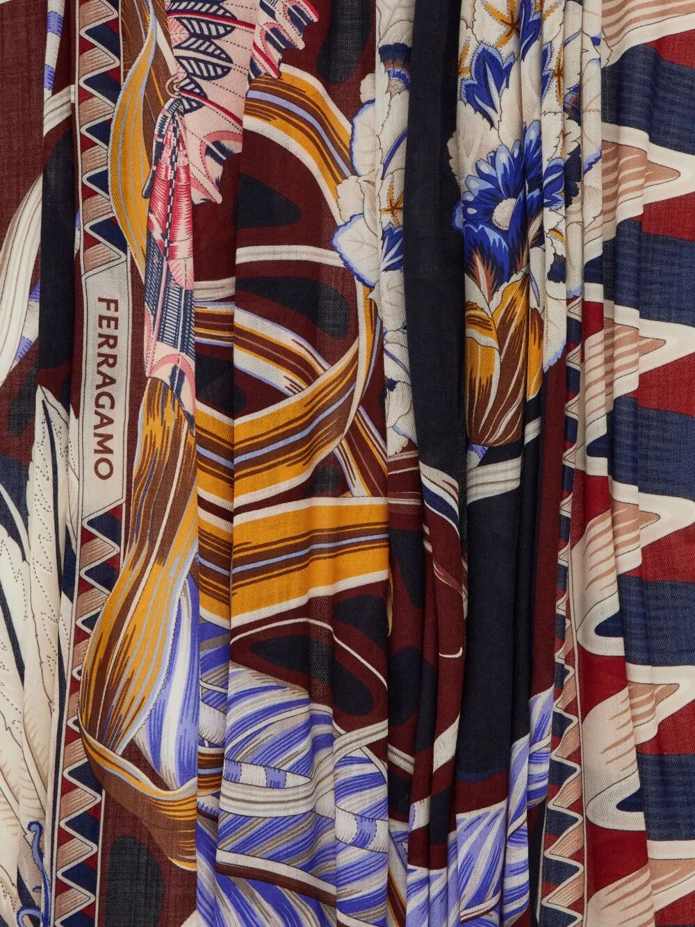 Ferragamo Giada Print Wool Scarf