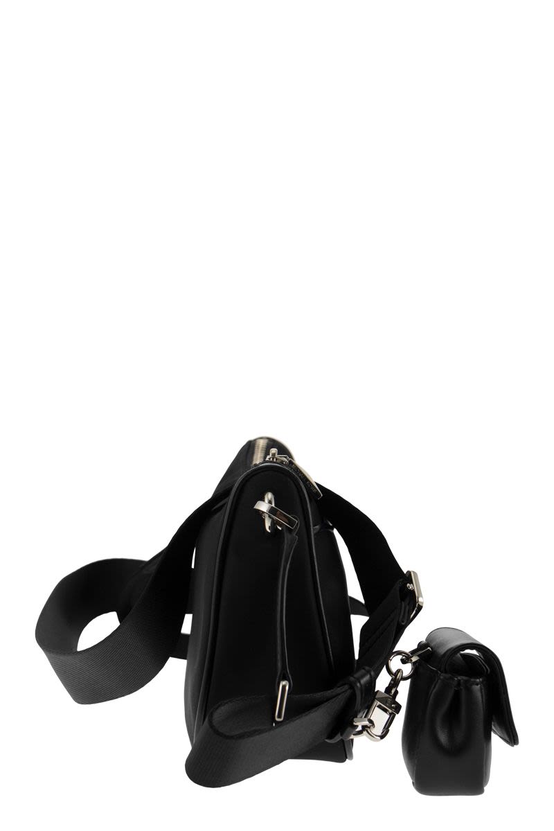 MICHAEL MICHAEL KORS Leather Crossbody Bag