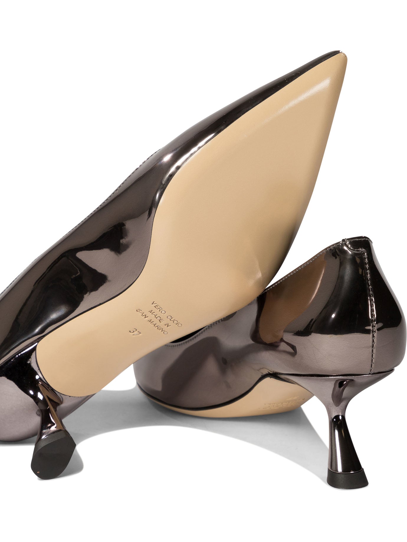 NINALILOU Mirror Effect Leather Pumps
