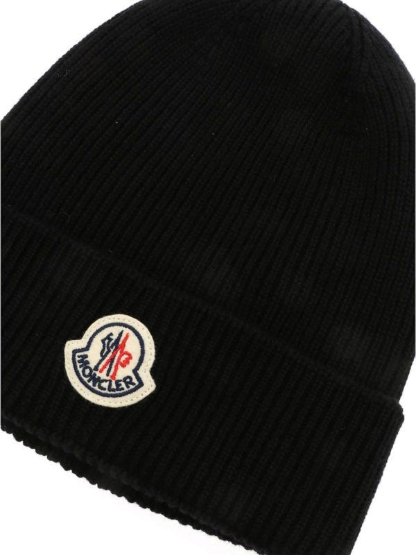 MONCLER Wool Beanie with Logo Patch - Fall/Winter 2025