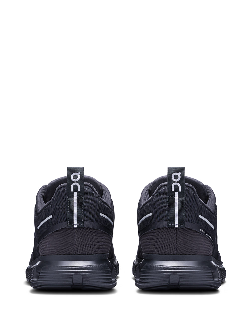 ON RUNNING Men's Waterproof Cloud 6 Sneakers