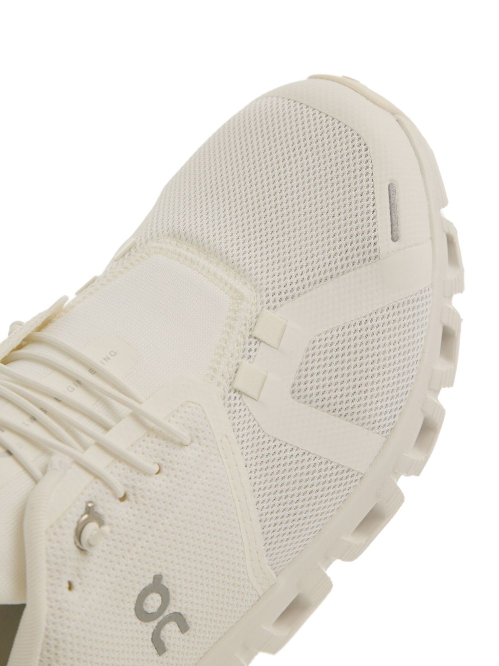 ON RUNNING Cloud 6 Men's Sneakers