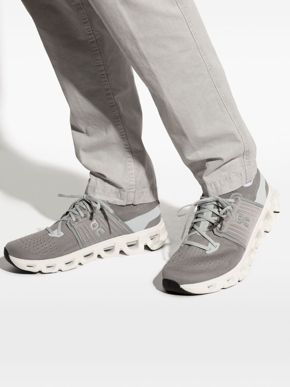 ON RUNNING Cloudswift 4 Men's Sneakers