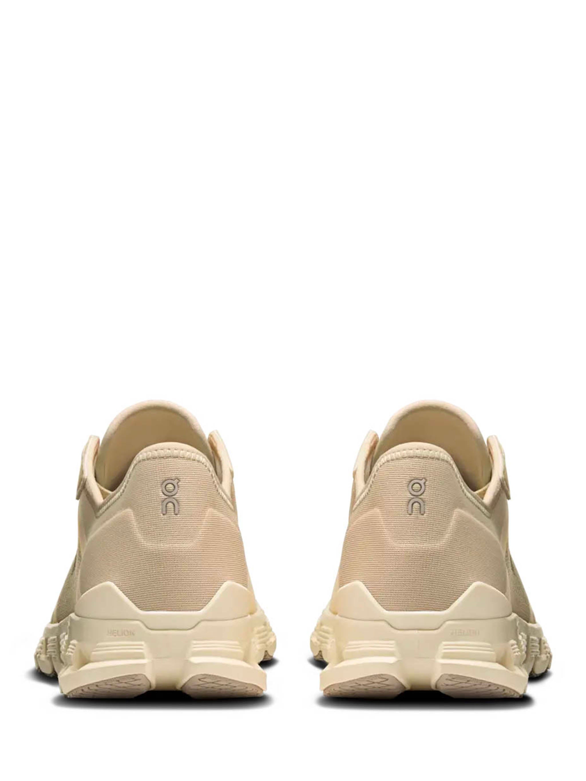 ON RUNNING Cloud X Model 4 Men’s Sneakers