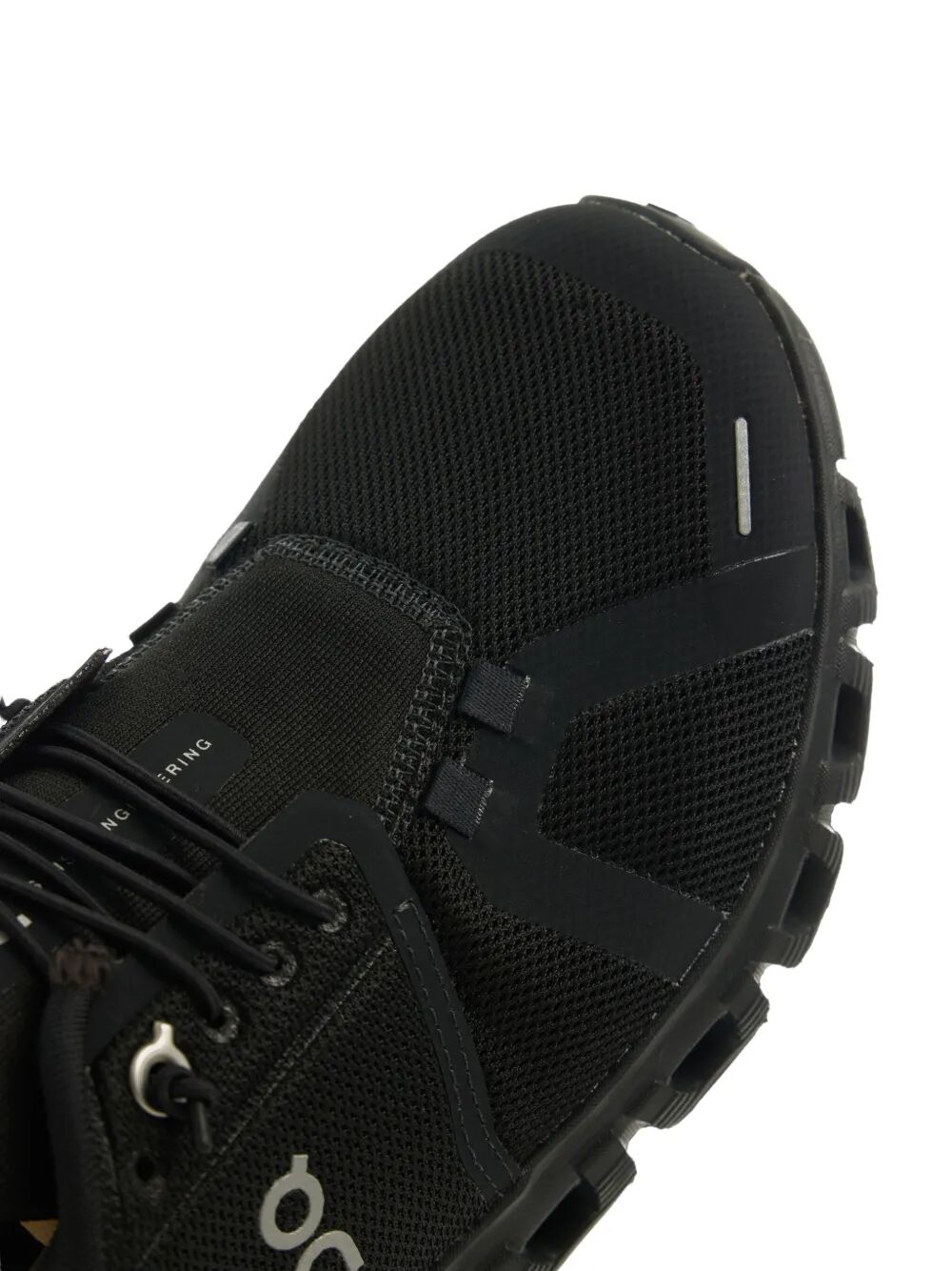 ON RUNNING Women's Cloud 6 Sneakers - FW25 Edition