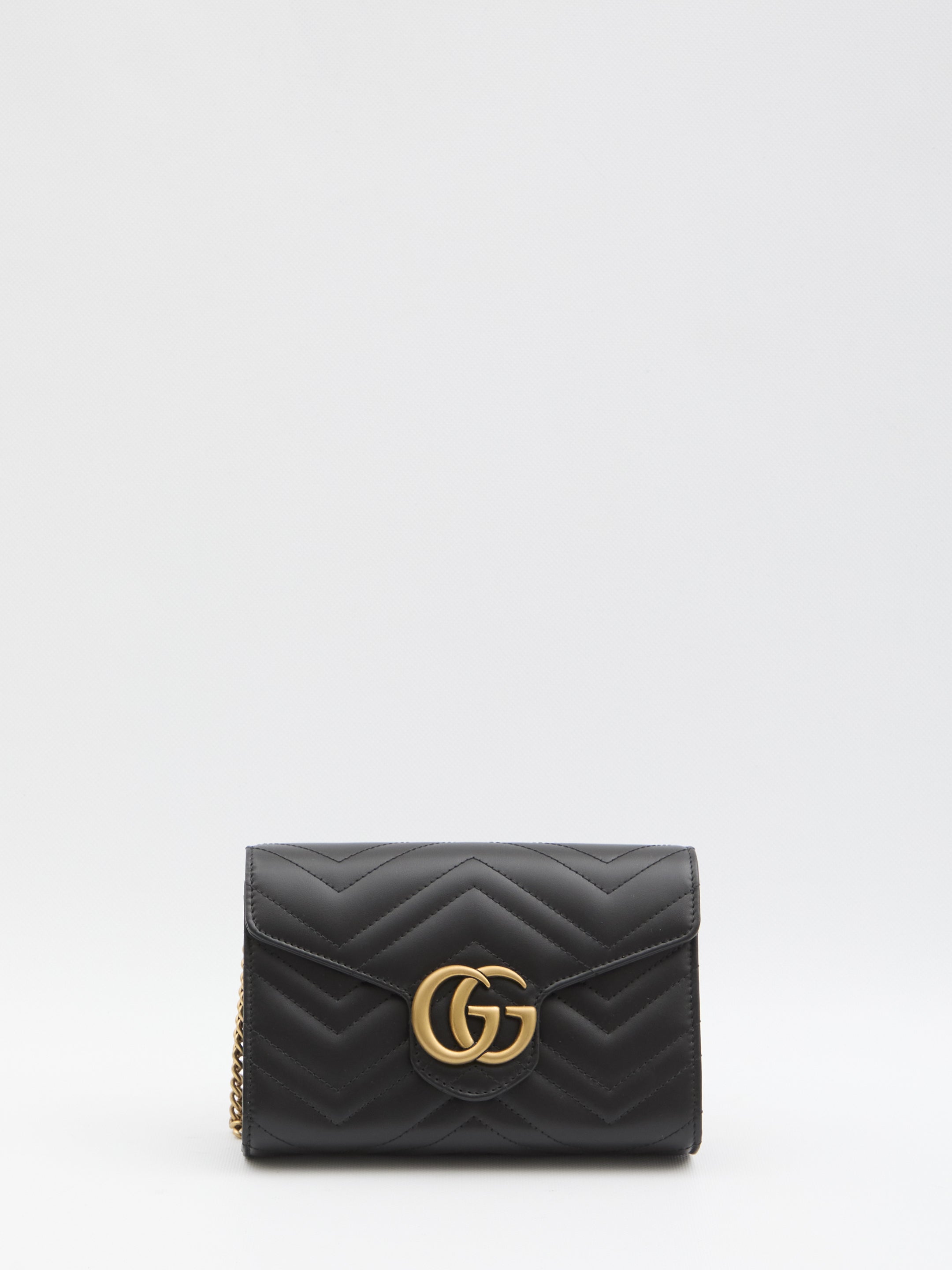 GUCCI Mini Quilted Leather Clutch with Chain - 12 cm x 20 cm x 4 cm