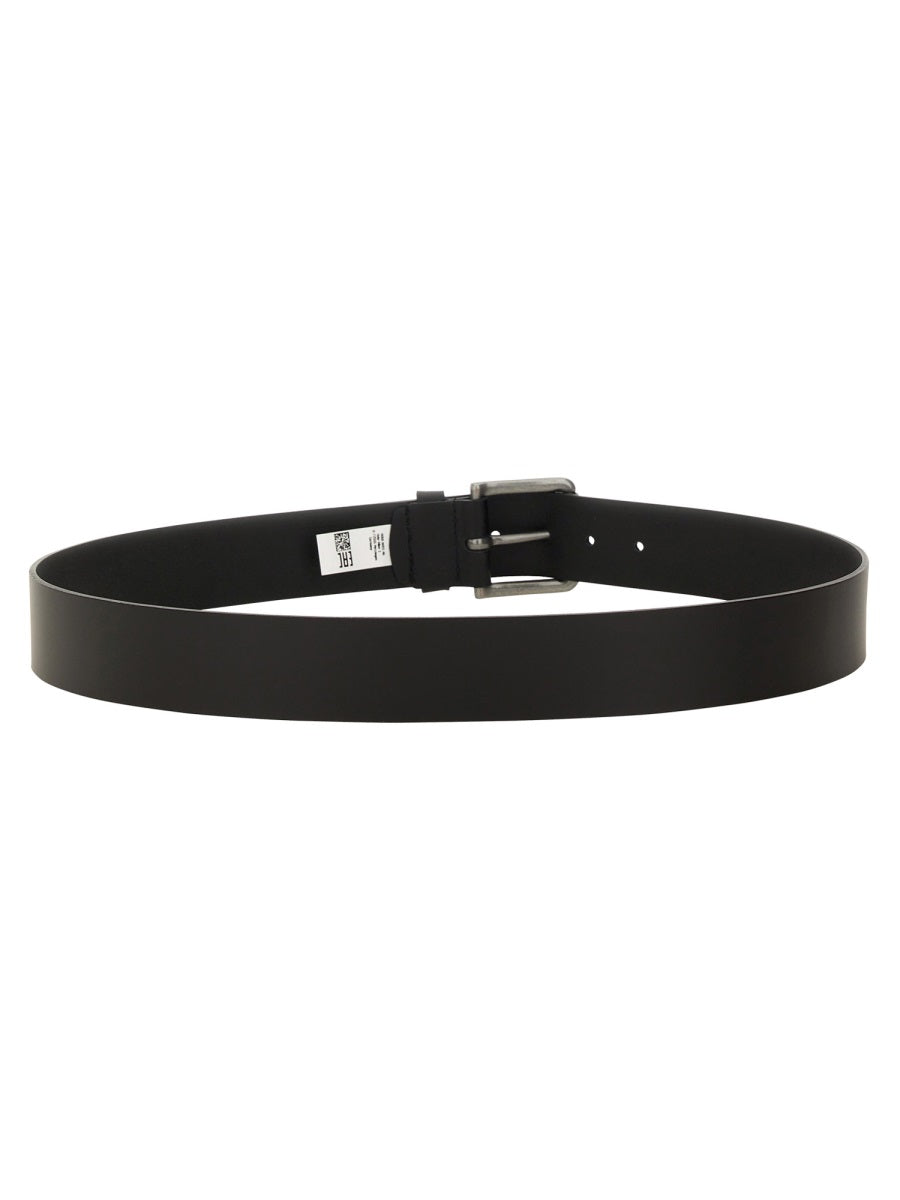 BOSS Premium Leather Belt with Sleek Buckle