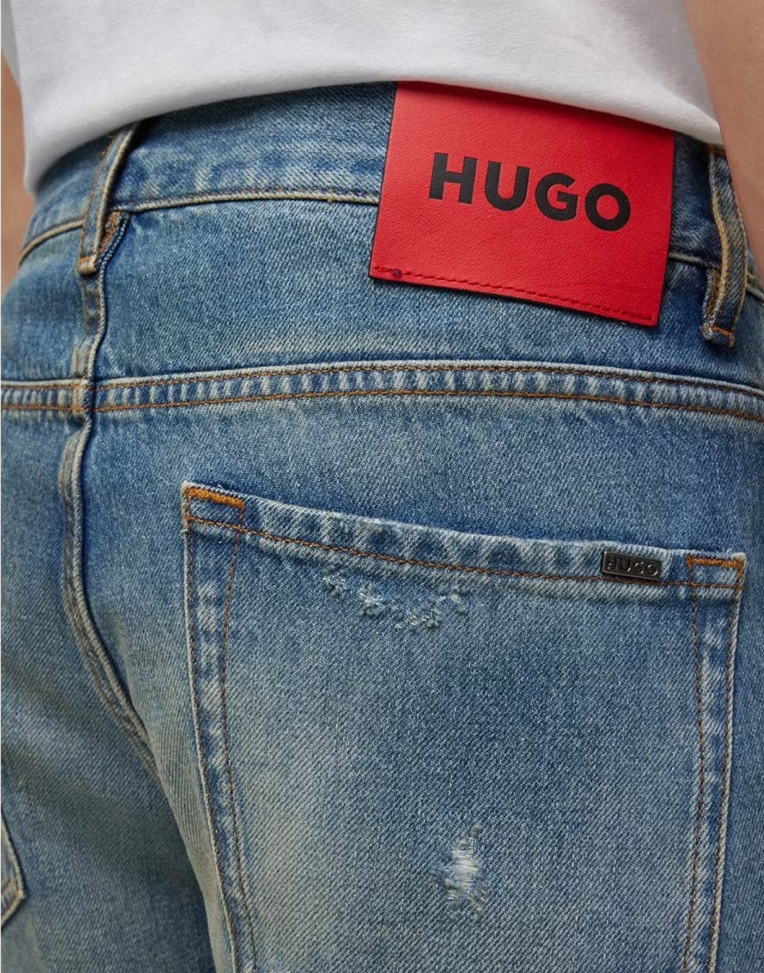 HUGO BOSS Cropped Loose Fit Vintage Wash Jeans
