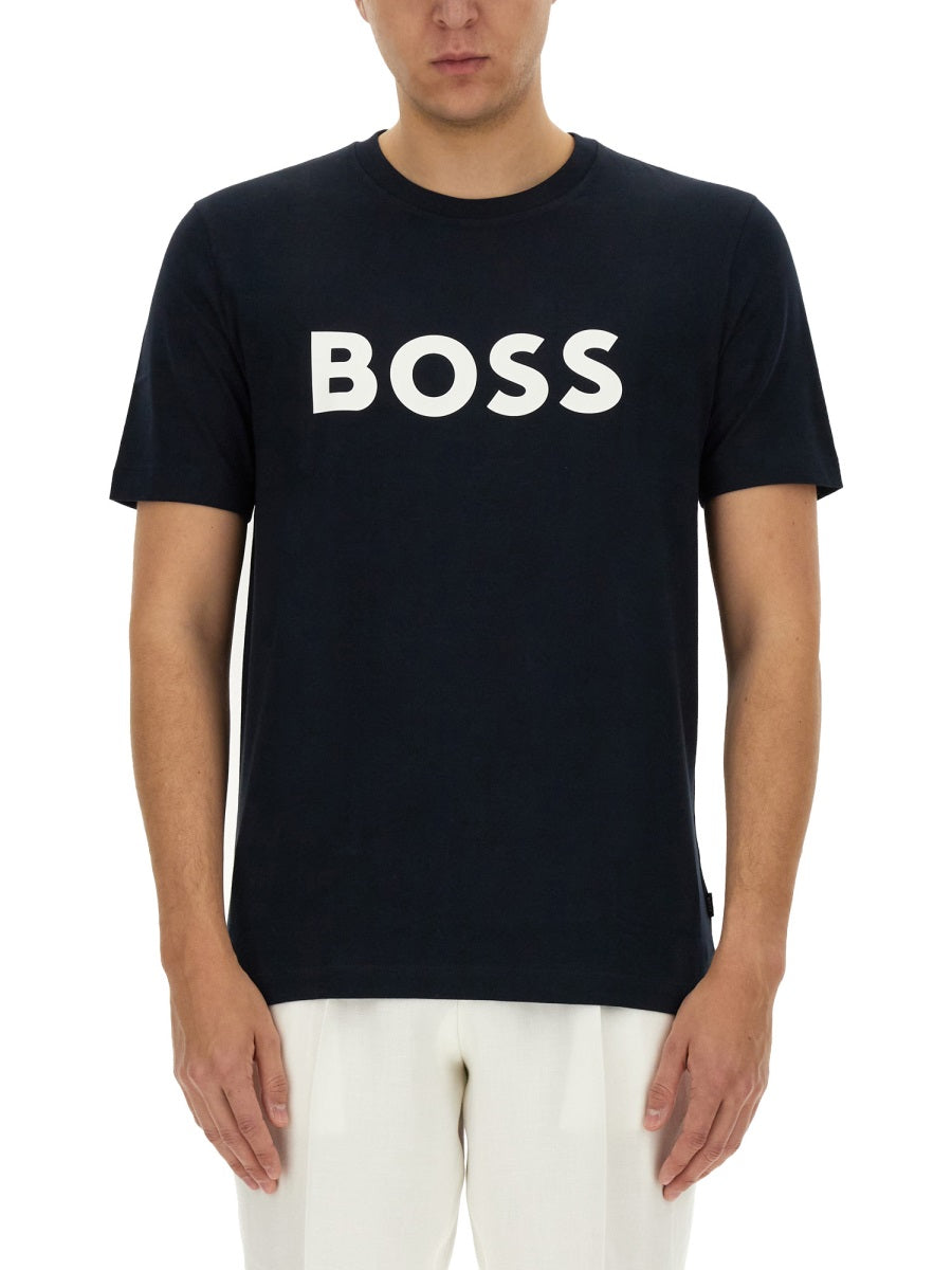 BOSS Men's Classic T-Shirt - Size L