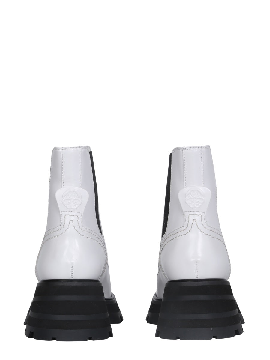 ALEXANDER McQUEEN Wander Chelsea Boots - Oversize Toothed Sole Flared Design