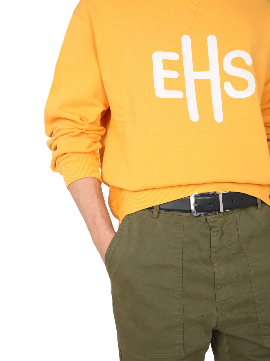 EAST HARBOUR SURPLUS Classic Crew Neck Sweatshirt