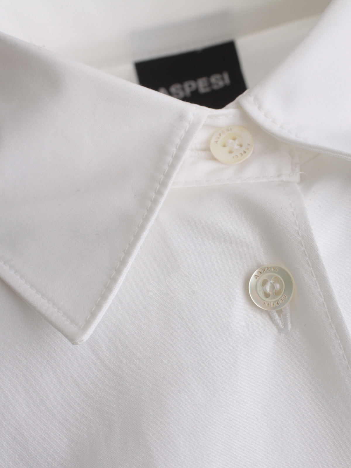 ASPESI Essential Basic Shirt for Women