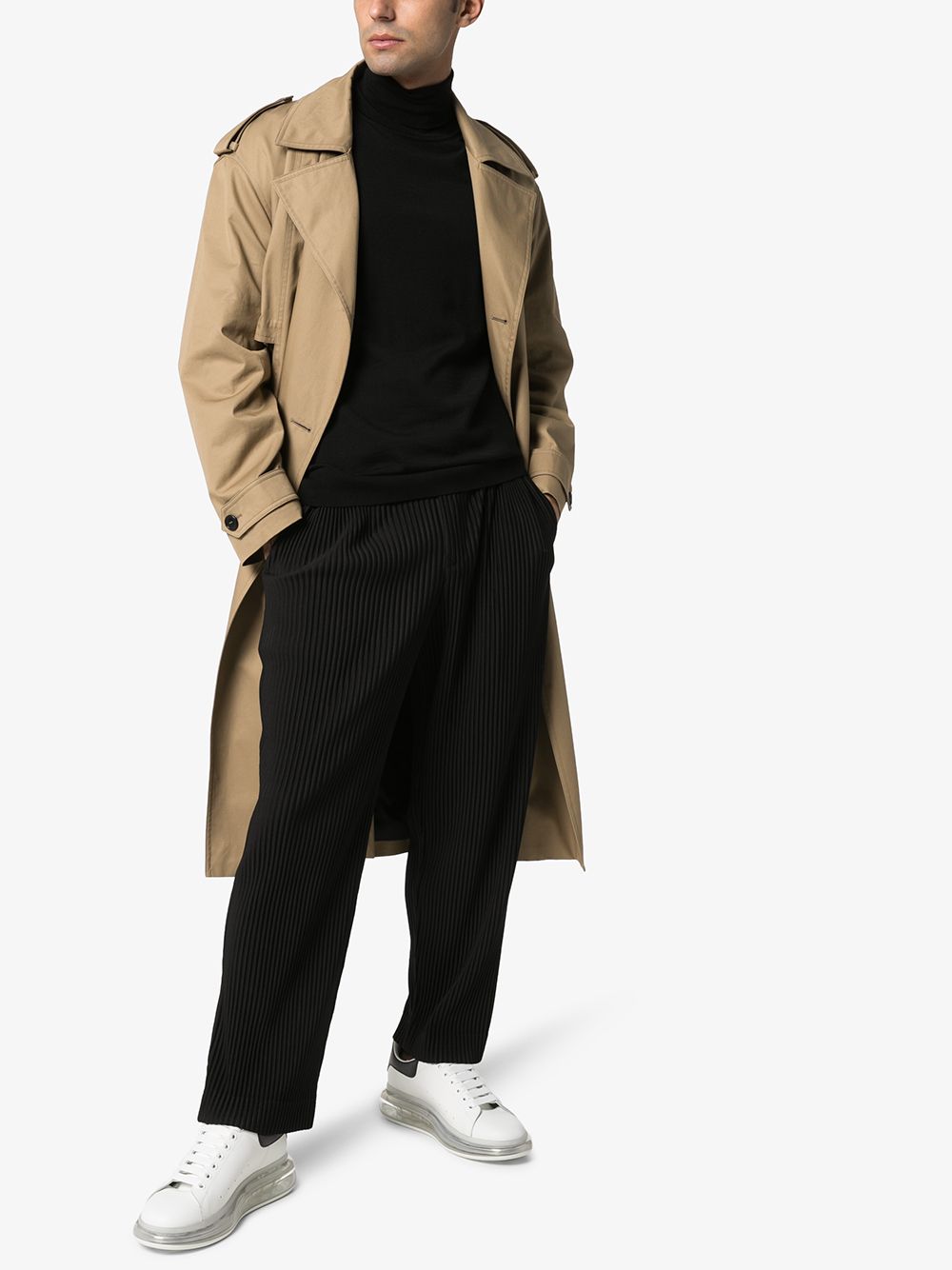 ALEXANDER MCQUEEN Classic Leather Sneakers with Contrasting Heel