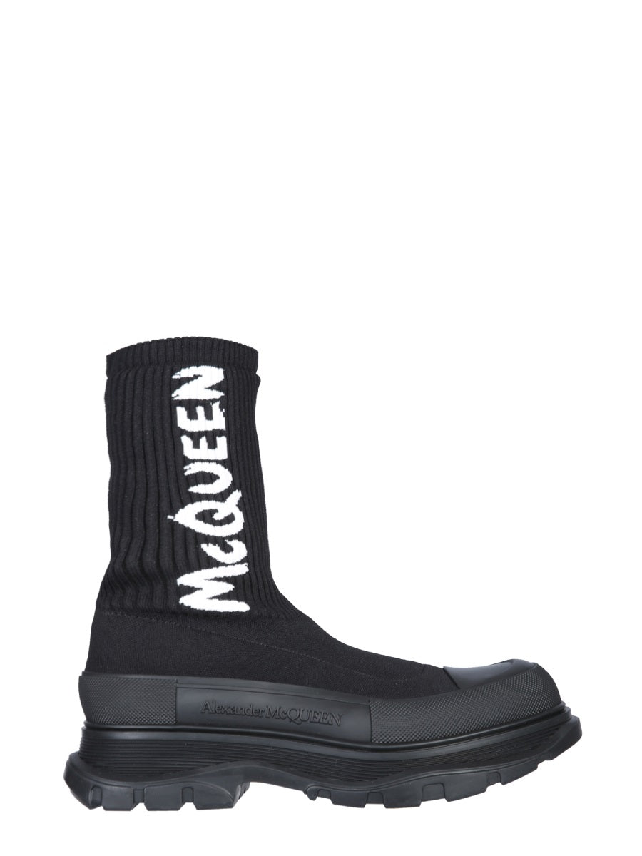 ALEXANDER McQUEEN Oversized Rubber Lug Sole Boot