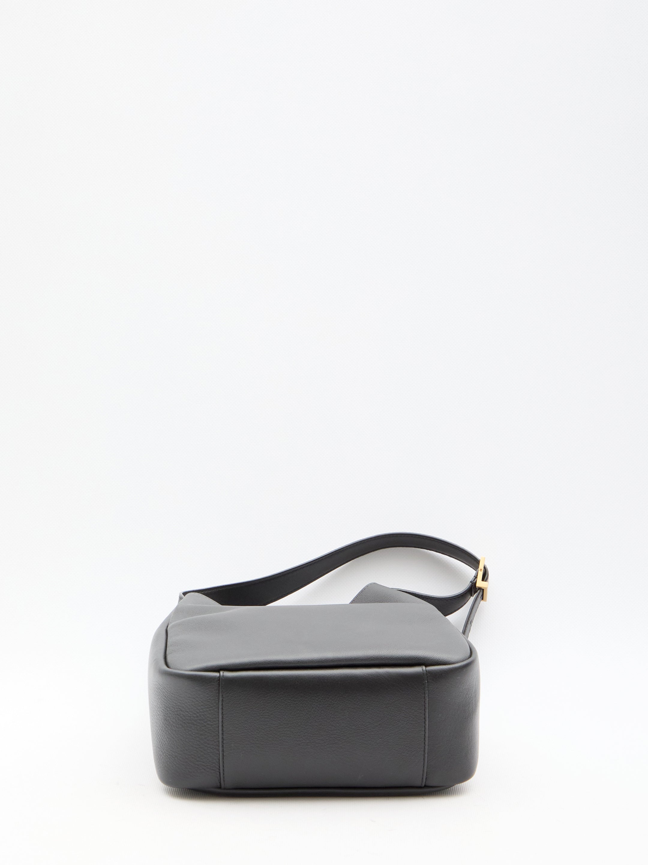 SAINT LAURENT Elegant Shoulder Handbag