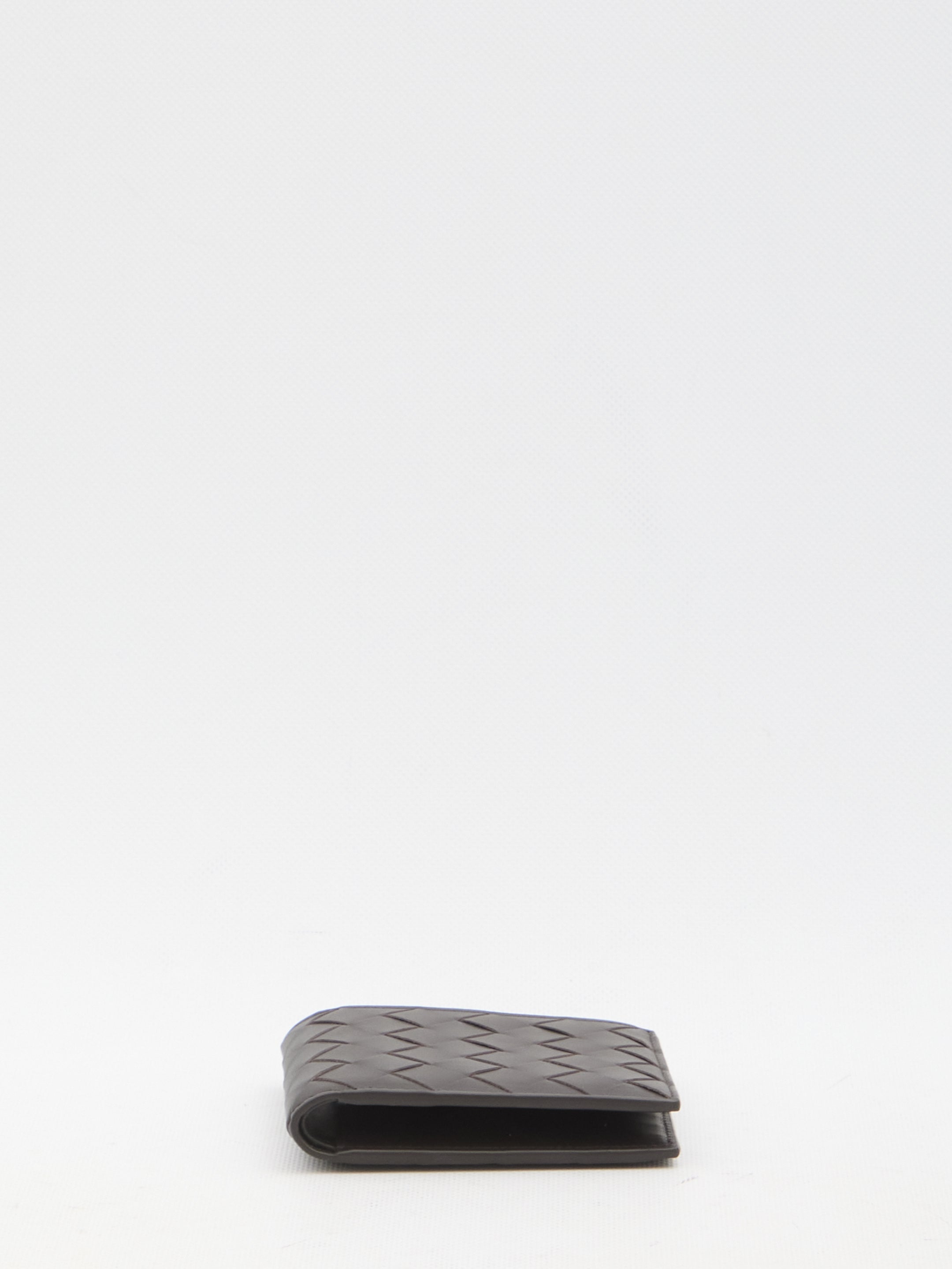 BOTTEGA VENETA Men's Mini Bifold Wallet - Luxury Leather Design