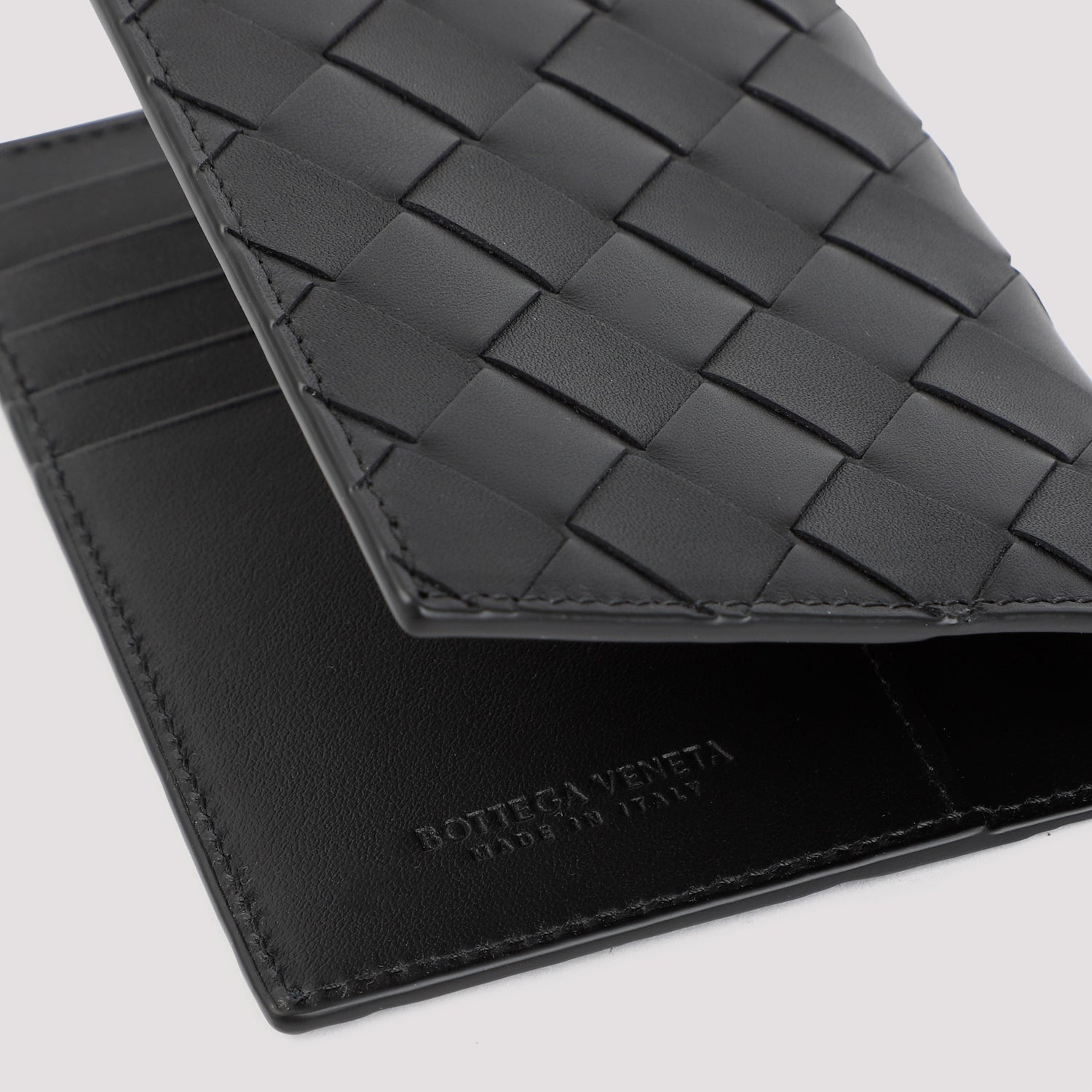 BOTTEGA VENETA Mini Passport Holder
