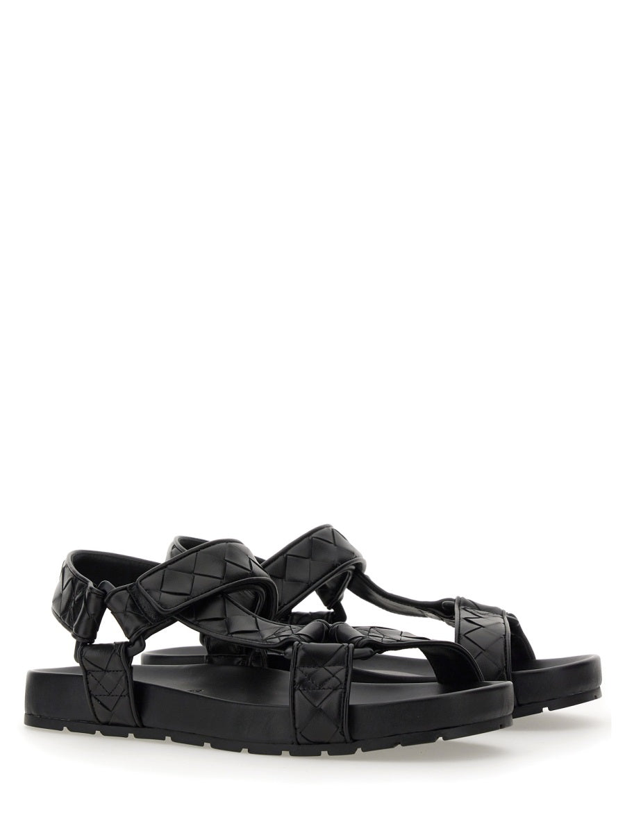 BOTTEGA VENETA Classic Leather Sandal for Men